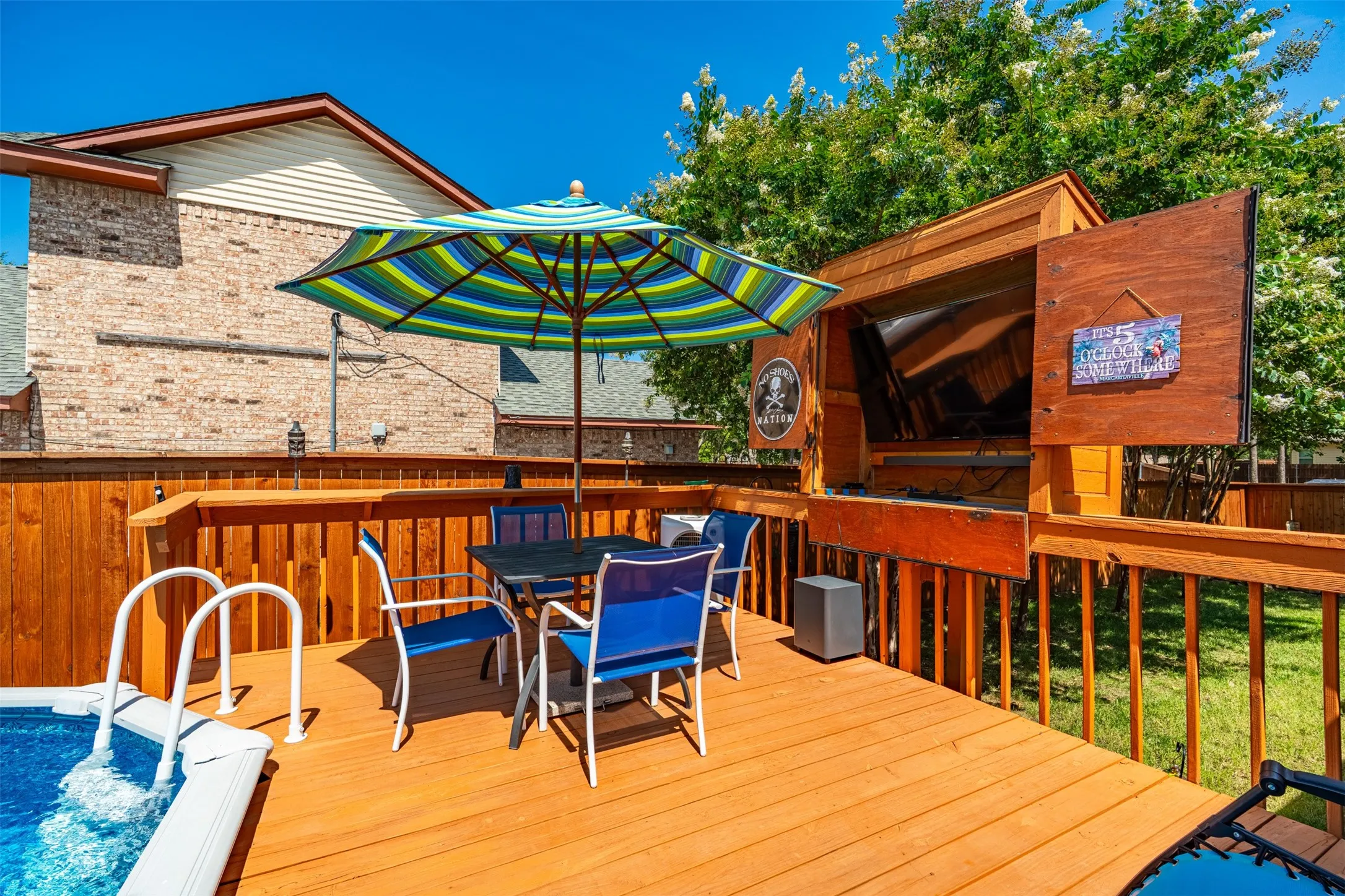 Entertainment area for your friends and family.