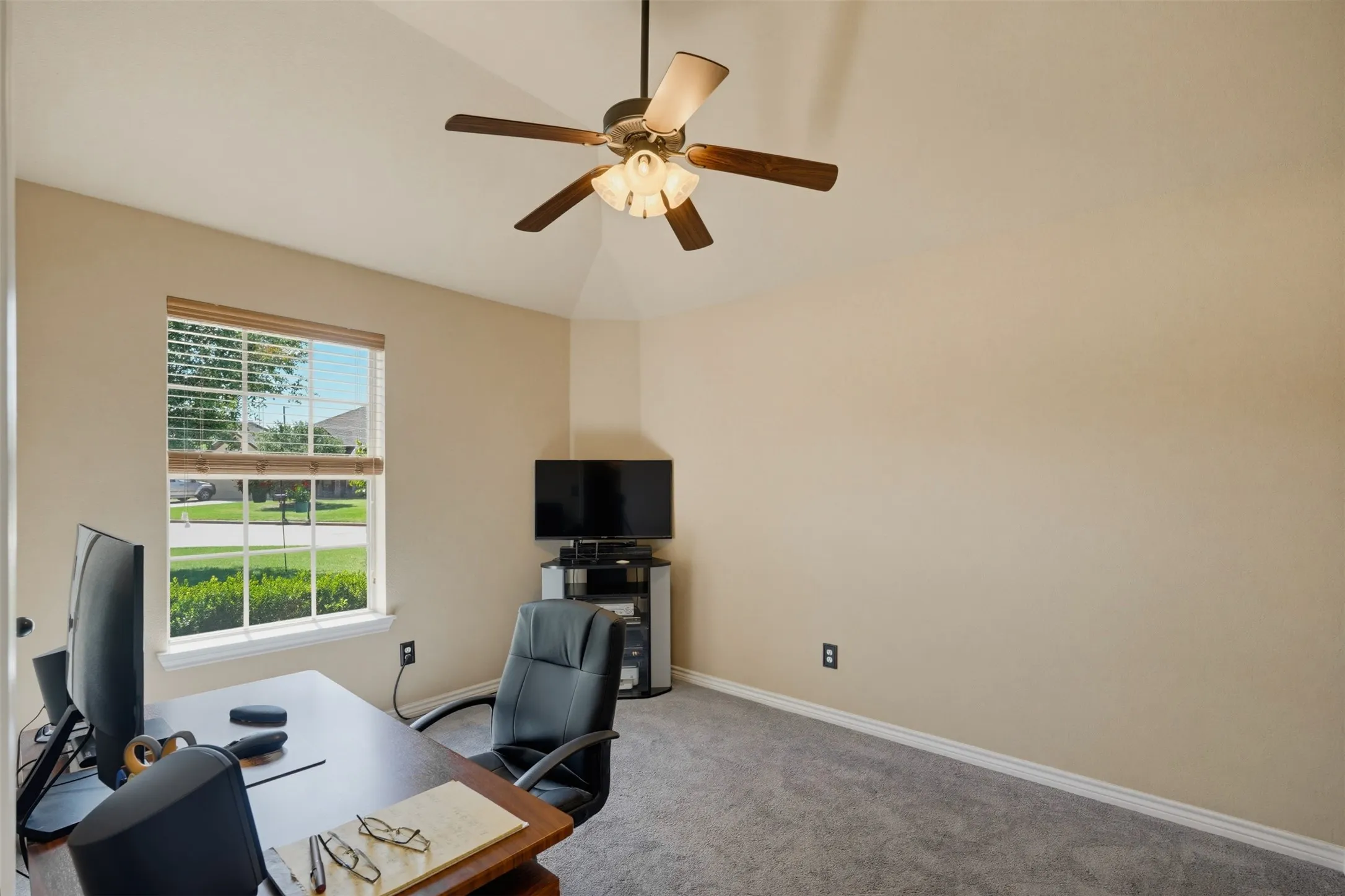 3rd bedroom or office