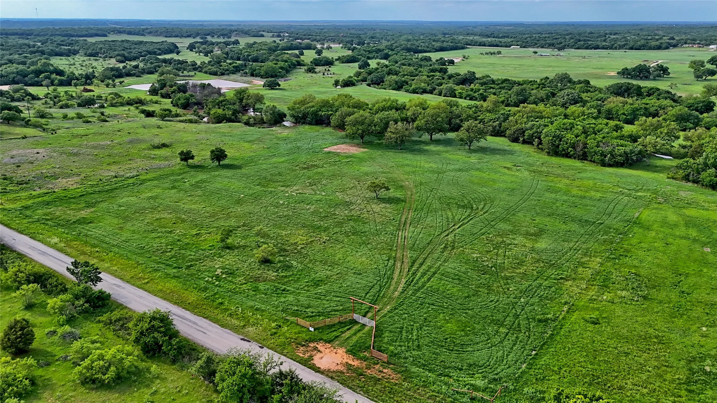 Unimproved Land For Sale in Montague County , 000 Longbranch, Nocona, Texas 76255, 0, 0, Garage spaces, 0 Sqft, built in 0, Price $425,000, mls#21316347, Real Estate Agent in Nocona, Homes For Sale in Montague county, Homes For Sale in Nocona, Realtor in Nocona Texas, Real Estate Brokerage Independent Realty Texas, Luminita Cordes Realtor