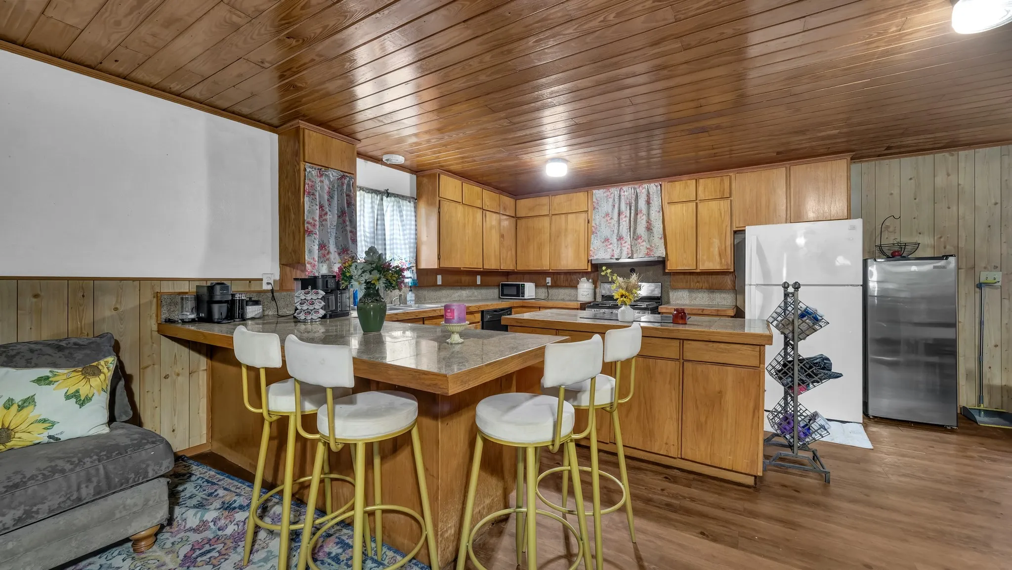 Single Family Residence For Sale in Palo Pinto County , 2334 N Bosley Road, Santo, Texas 76472, 3 Bedroom, 2 Bathroom, Garage spaces, 1,465 Sqft, built in 1997, mls#21314977, Real Estate Agent in Santo, Homes For Sale in Palo Pinto county, Homes For Sale in Santo, Realtor in Santo Texas, Real Estate Brokerage Independent Realty Texas, Luminita Cordes Realtor