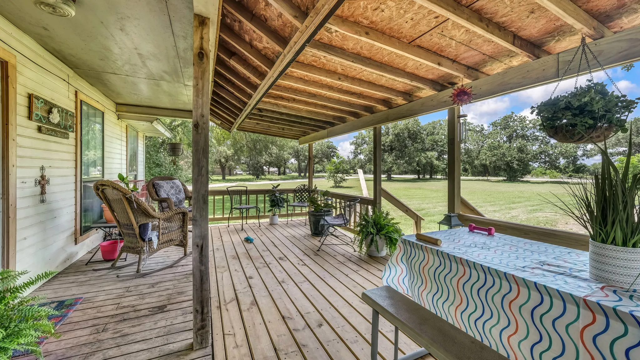 Single Family Residence For Sale in Palo Pinto County , 2334 N Bosley Road, Santo, Texas 76472, 3 Bedroom, 2 Bathroom, Garage spaces, 1,465 Sqft, built in 1997, mls#21314977, Real Estate Agent in Santo, Homes For Sale in Palo Pinto county, Homes For Sale in Santo, Realtor in Santo Texas, Real Estate Brokerage Independent Realty Texas, Luminita Cordes Realtor