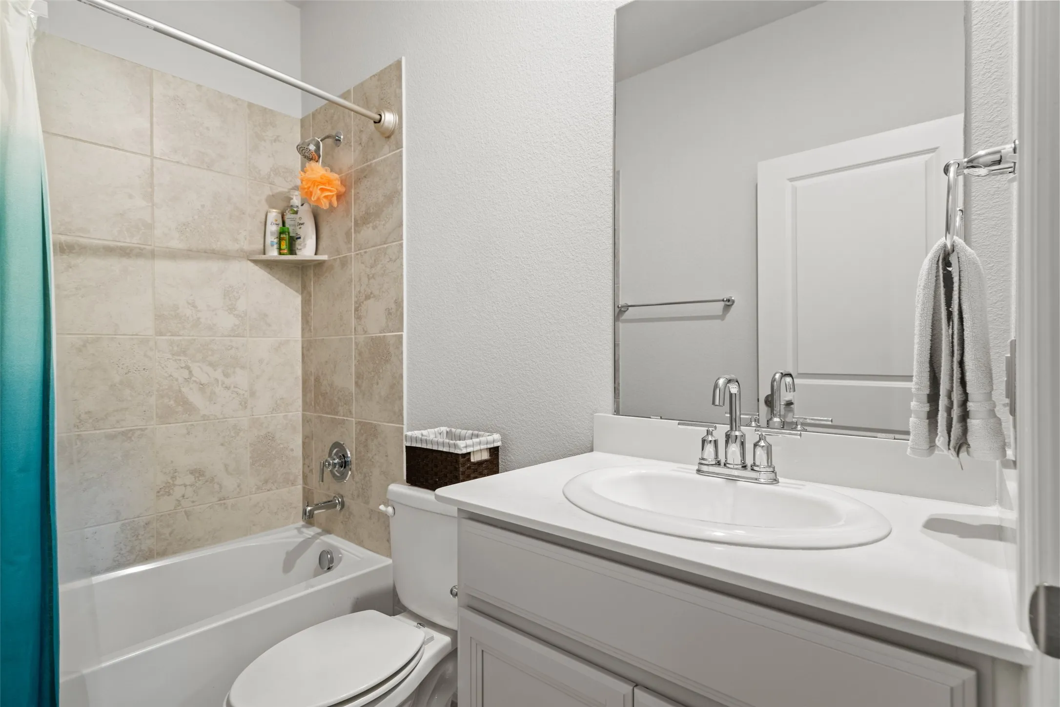 Single Family Residence For Rent in Denton County , 3016 Prairie Trail Avenue, Aubrey, Texas 76227, 3 Bedroom, 2 Bathroom, 2 Garage spaces, 2,084 Sqft, built in 2020, mls#21317214, Real Estate Agent in Aubrey, Homes For Rent in Denton county, Homes For Rent in Aubrey, Realtor in Aubrey Texas, Real Estate Brokerage Independent Realty Texas, Luminita Cordes Realtor