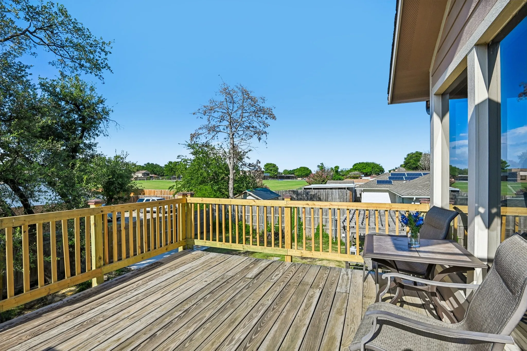 Upstairs deck and separate entrance to apartment