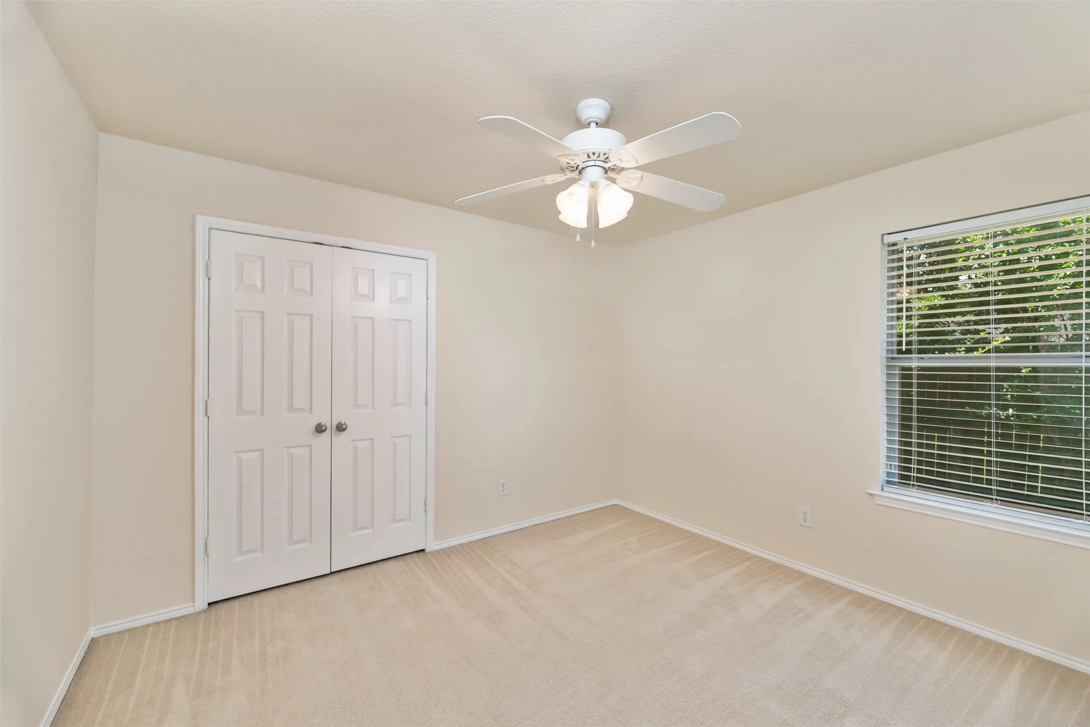 Single Family Residence For Rent in Tarrant County , 1200 Sierra Blanca Street, Fort Worth, Texas 76028, 3 Bedroom, 2 Bathroom, 2 Garage spaces, 2,020 Sqft, built in 2006, mls#21321139, Real Estate Agent in Fort Worth, Homes For Rent in Tarrant county, Homes For Rent in Fort Worth, Realtor in Fort Worth Texas, Real Estate Brokerage Independent Realty Texas, Luminita Cordes Realtor