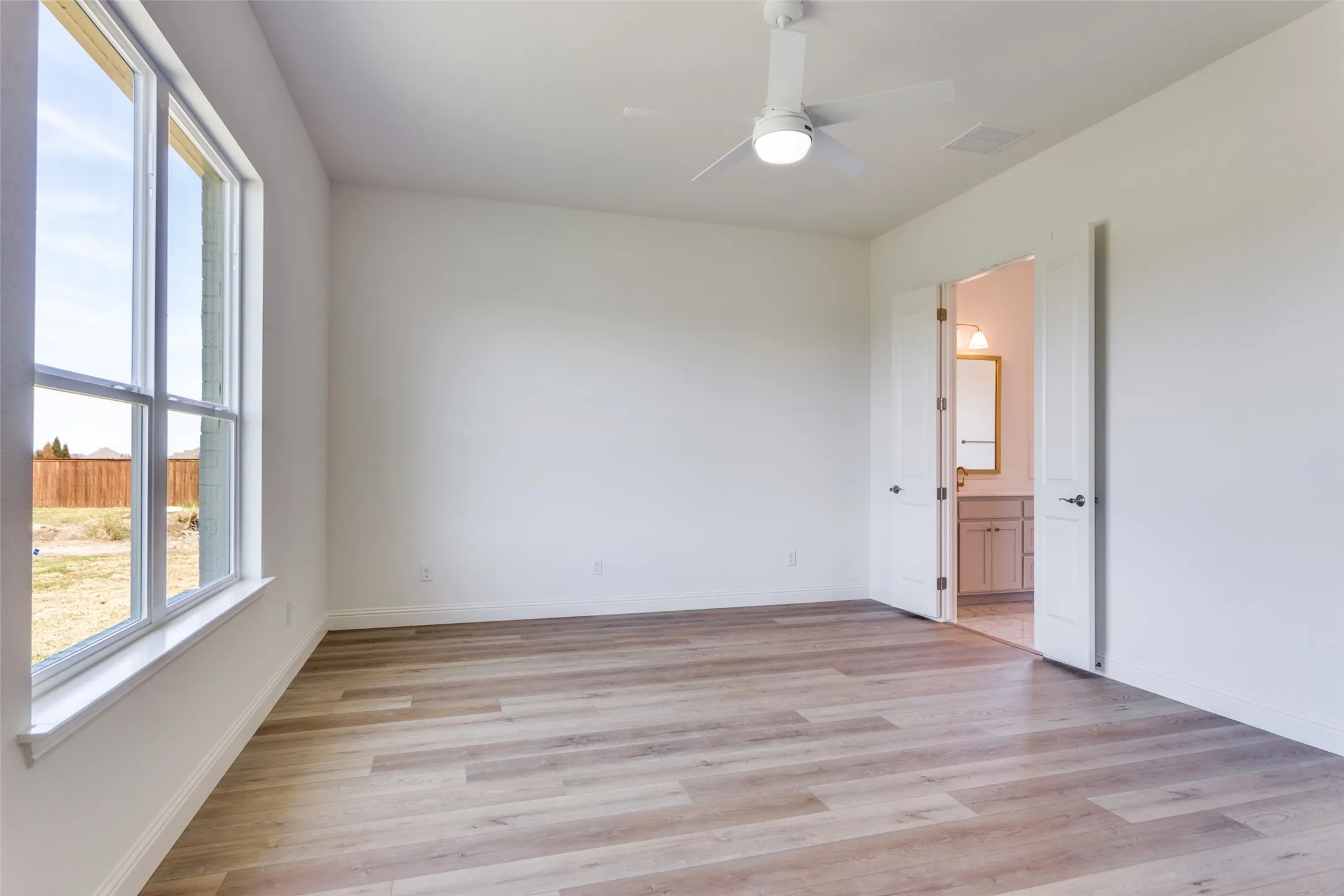 Single Family Residence For Sale in Wise County , 107 Evanston Street, New Fairview, Texas 76078, 4 Bedroom, 3 Bathroom, 2 Garage spaces, 2,610 Sqft, built in 2026, mls#21314479, Real Estate Agent in New Fairview, Homes For Sale in Wise county, Homes For Sale in New Fairview, Realtor in New Fairview Texas, Real Estate Brokerage Independent Realty Texas, Luminita Cordes Realtor