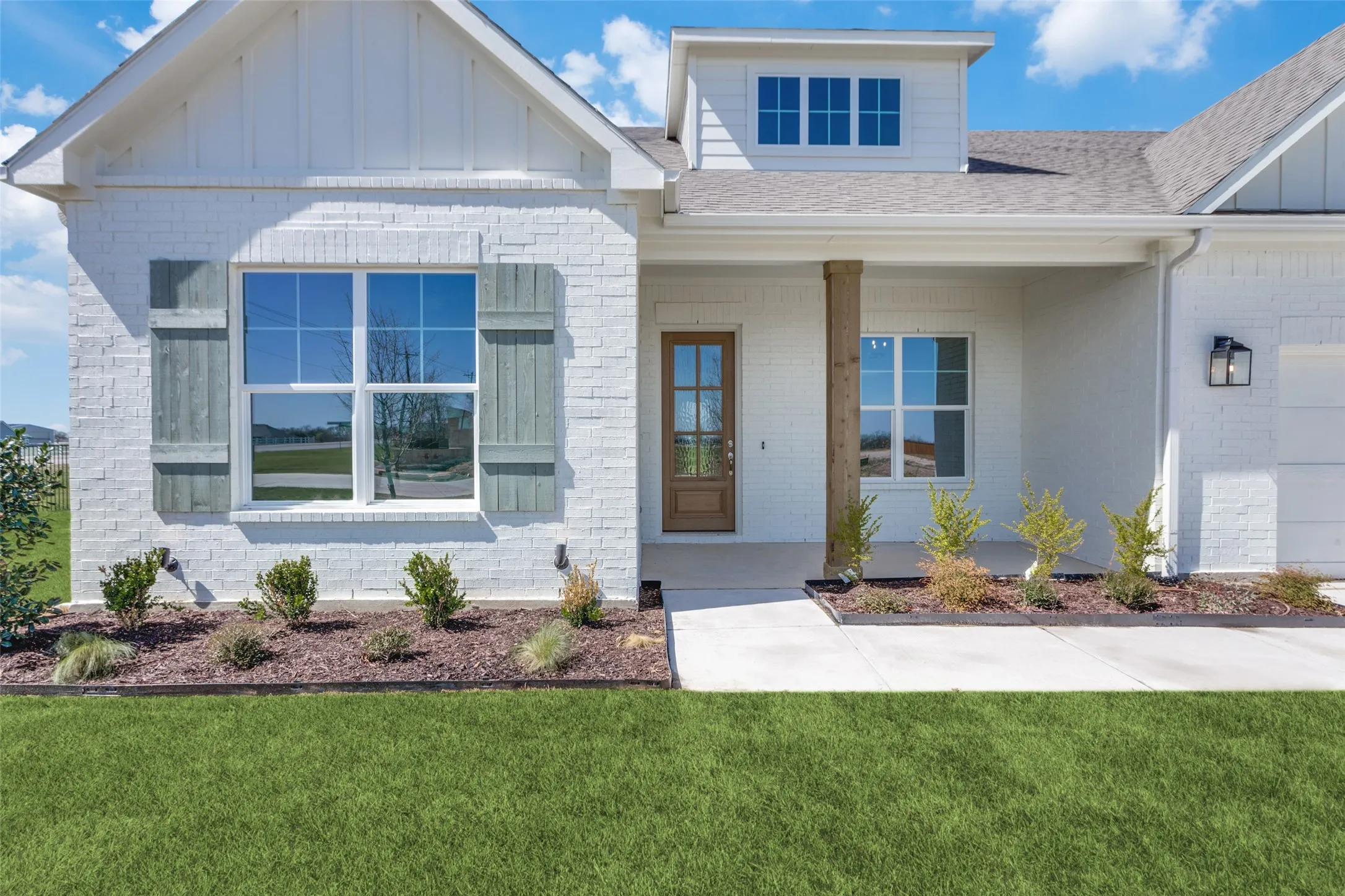 Single Family Residence For Sale in Wise County , 107 Evanston Street, New Fairview, Texas 76078, 4 Bedroom, 3 Bathroom, 2 Garage spaces, 2,610 Sqft, built in 2026, mls#21314479, Real Estate Agent in New Fairview, Homes For Sale in Wise county, Homes For Sale in New Fairview, Realtor in New Fairview Texas, Real Estate Brokerage Independent Realty Texas, Luminita Cordes Realtor