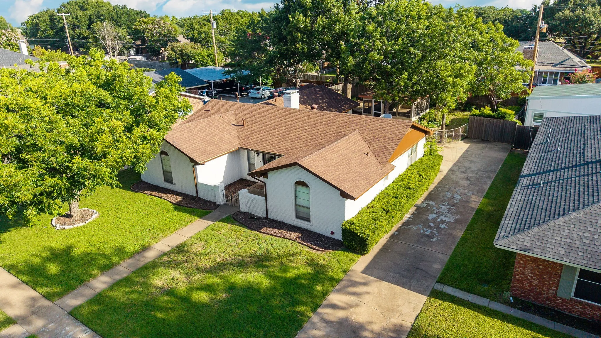Single Family Residence For Sale in Collin County , 8348 Hillside Drive, Frisco, Texas 75033, 3 Bedroom, 2 Bathroom, 2 Garage spaces, 1,506 Sqft, built in 1970, mls#21318713, Real Estate Agent in Frisco, Homes For Sale in Collin county, Homes For Sale in Frisco, Realtor in Frisco Texas, Real Estate Brokerage Independent Realty Texas, Luminita Cordes Realtor
