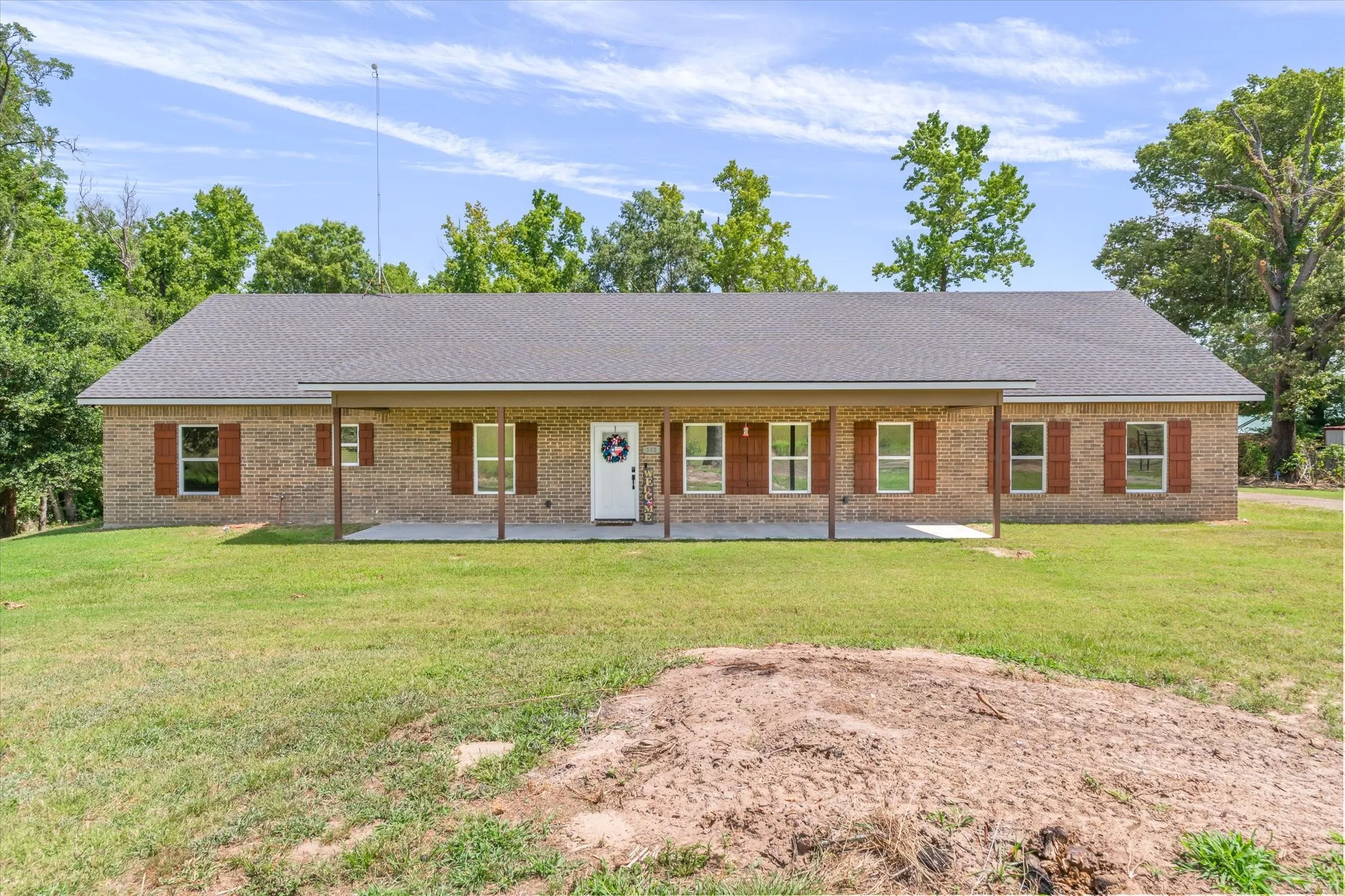 Single Family Residence For Sale in Van Zandt County , 182 VZ County Road 1228, Canton, Texas 75103, 5 Bedroom, 3 Bathroom, Garage spaces, 2,528 Sqft, built in 2022, mls#21321165, Real Estate Agent in Canton, Homes For Sale in Van Zandt county, Homes For Sale in Canton, Realtor in Canton Texas, Real Estate Brokerage Independent Realty Texas, Luminita Cordes Realtor