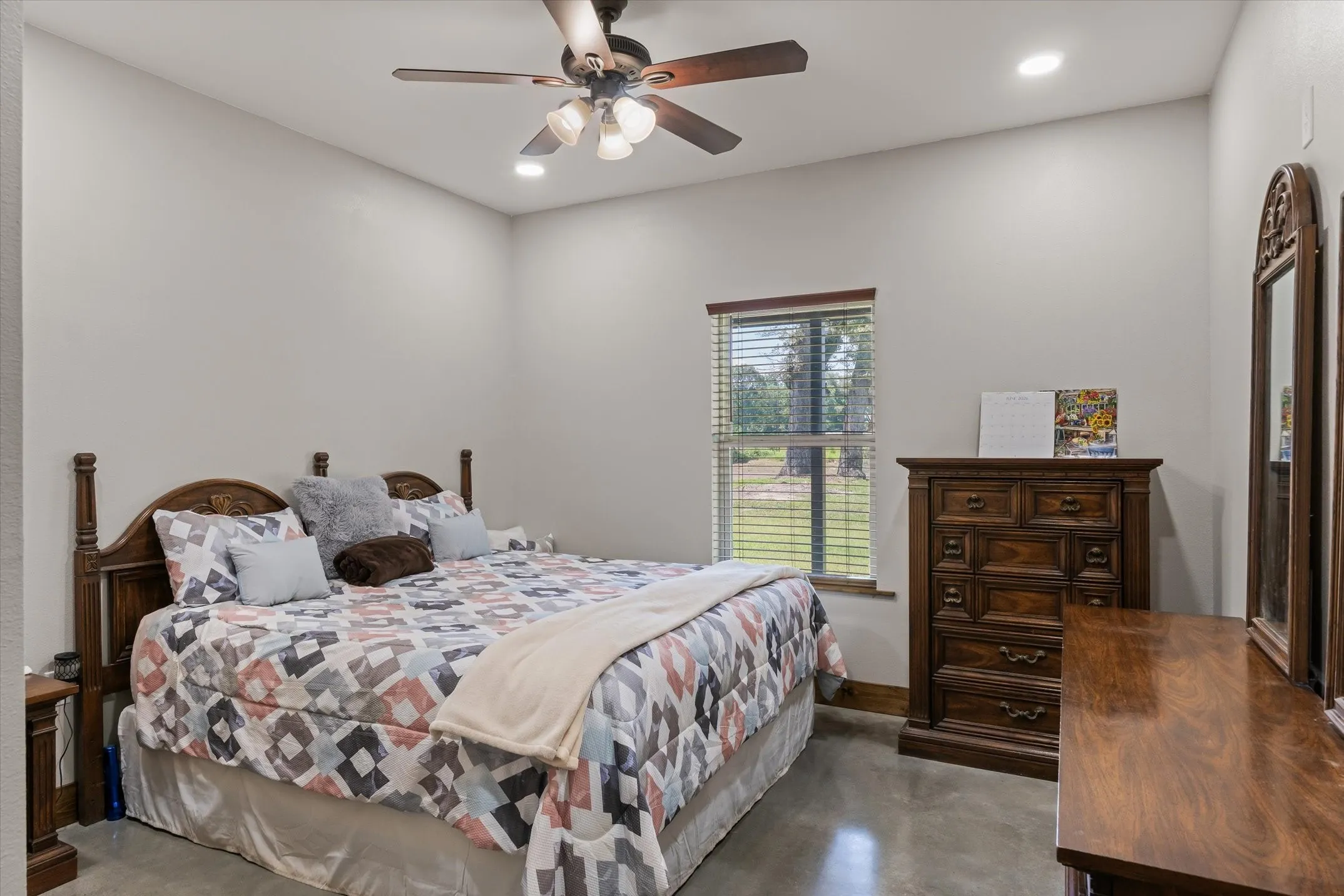 Single Family Residence For Sale in Van Zandt County , 182 VZ County Road 1228, Canton, Texas 75103, 5 Bedroom, 3 Bathroom, Garage spaces, 2,528 Sqft, built in 2022, mls#21321165, Real Estate Agent in Canton, Homes For Sale in Van Zandt county, Homes For Sale in Canton, Realtor in Canton Texas, Real Estate Brokerage Independent Realty Texas, Luminita Cordes Realtor