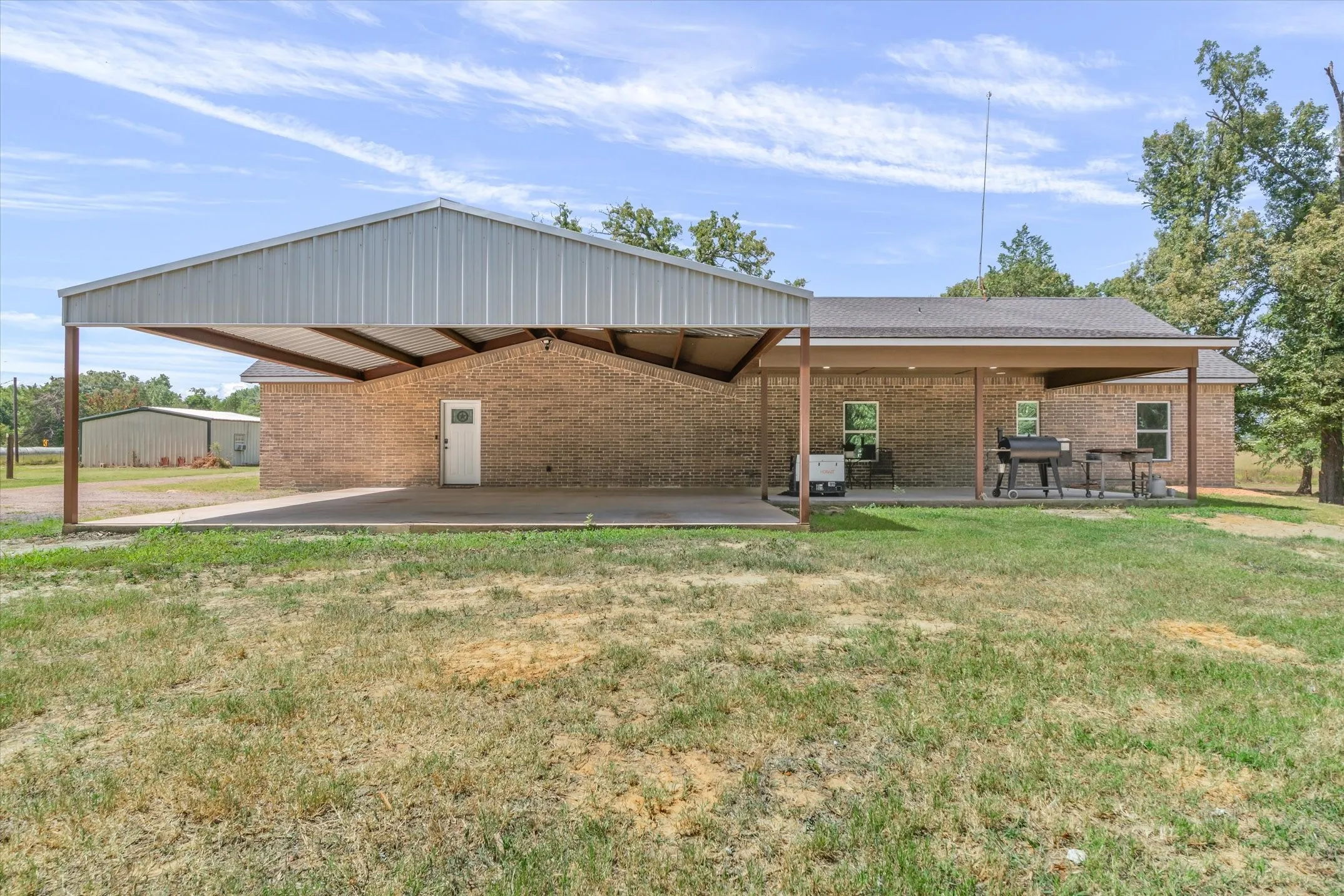 Single Family Residence For Sale in Van Zandt County , 182 VZ County Road 1228, Canton, Texas 75103, 5 Bedroom, 3 Bathroom, Garage spaces, 2,528 Sqft, built in 2022, mls#21321165, Real Estate Agent in Canton, Homes For Sale in Van Zandt county, Homes For Sale in Canton, Realtor in Canton Texas, Real Estate Brokerage Independent Realty Texas, Luminita Cordes Realtor