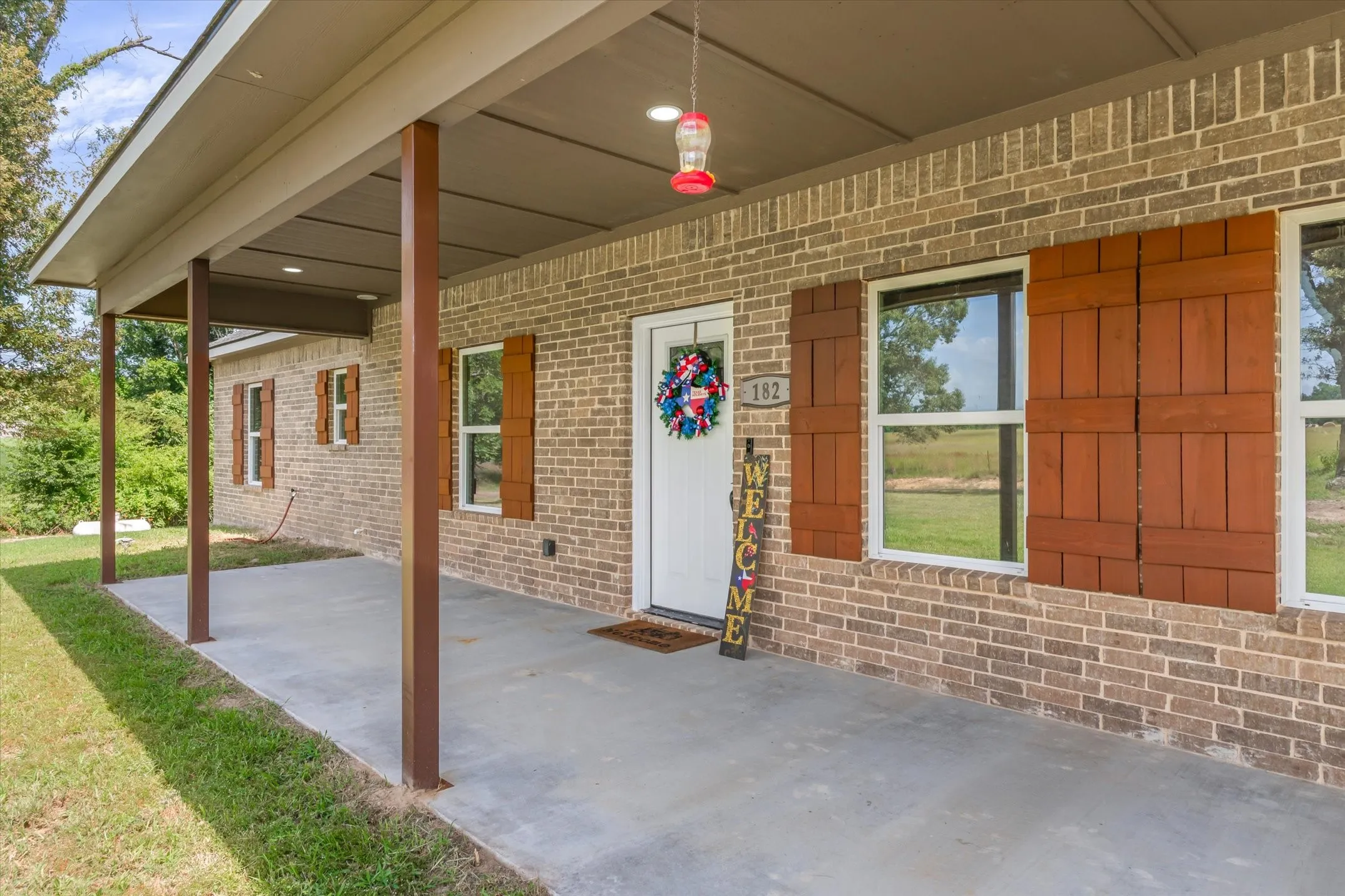 Single Family Residence For Sale in Van Zandt County , 182 VZ County Road 1228, Canton, Texas 75103, 5 Bedroom, 3 Bathroom, Garage spaces, 2,528 Sqft, built in 2022, mls#21321165, Real Estate Agent in Canton, Homes For Sale in Van Zandt county, Homes For Sale in Canton, Realtor in Canton Texas, Real Estate Brokerage Independent Realty Texas, Luminita Cordes Realtor