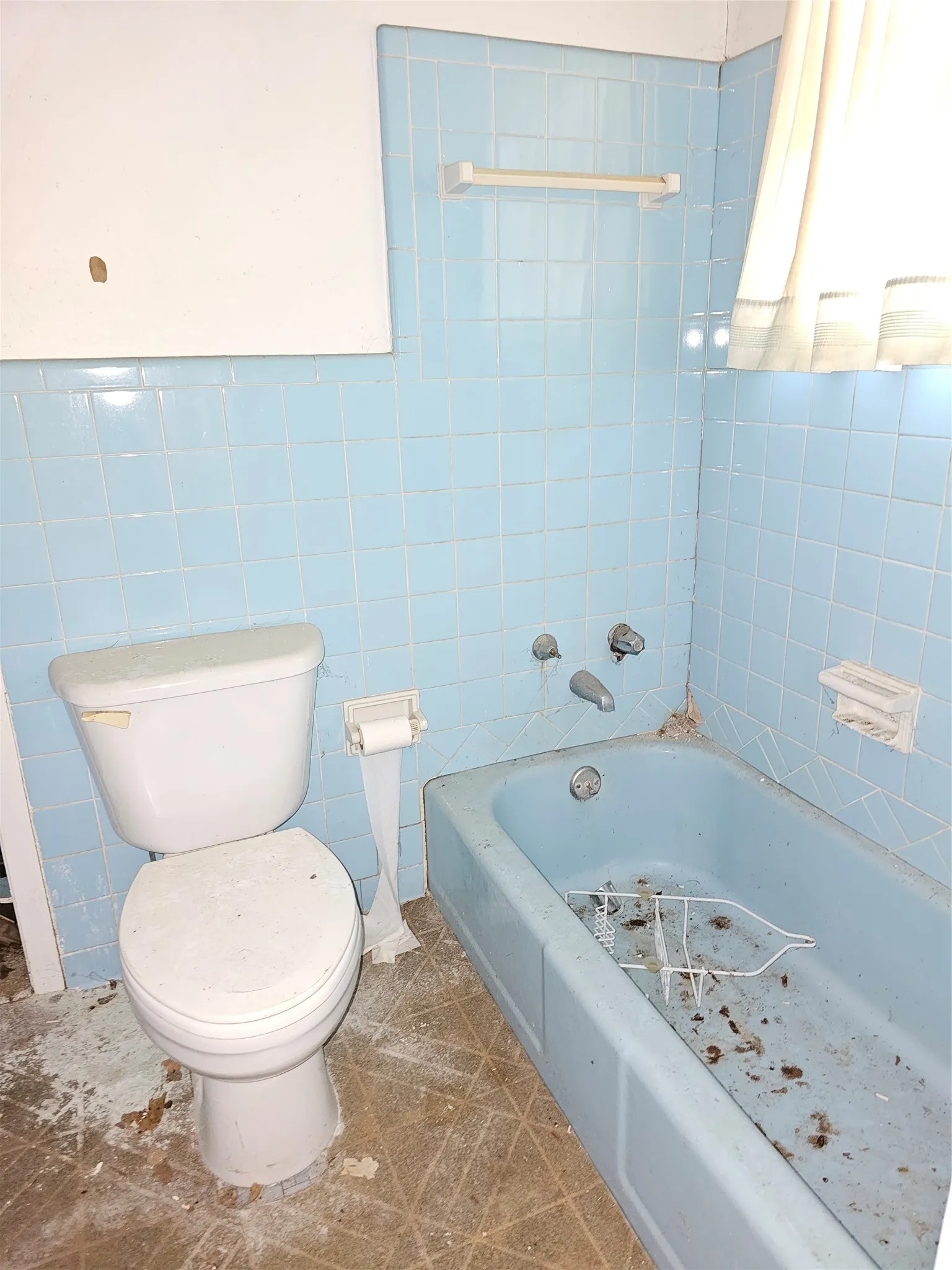 Jack and Jill Bath room between 2 bedrooms