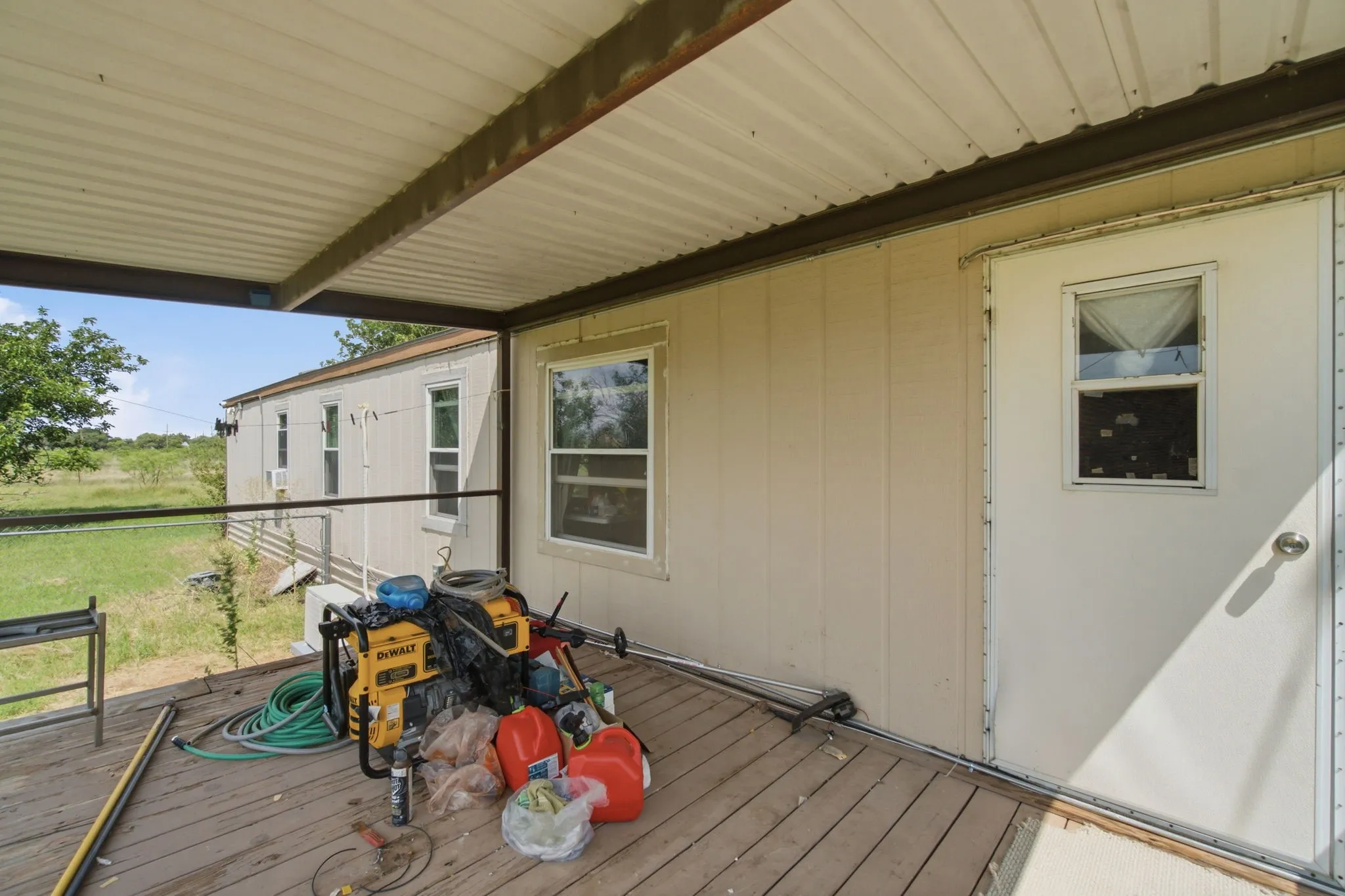 Manufactured Home For Sale in Jones County , 2047 Private Road 379, Hawley, Texas 79525, 3 Bedroom, 2 Bathroom, Garage spaces, 1,152 Sqft, built in 1995, mls#21318146, Real Estate Agent in Hawley, Homes For Sale in Jones county, Homes For Sale in Hawley, Realtor in Hawley Texas, Real Estate Brokerage Independent Realty Texas, Luminita Cordes Realtor