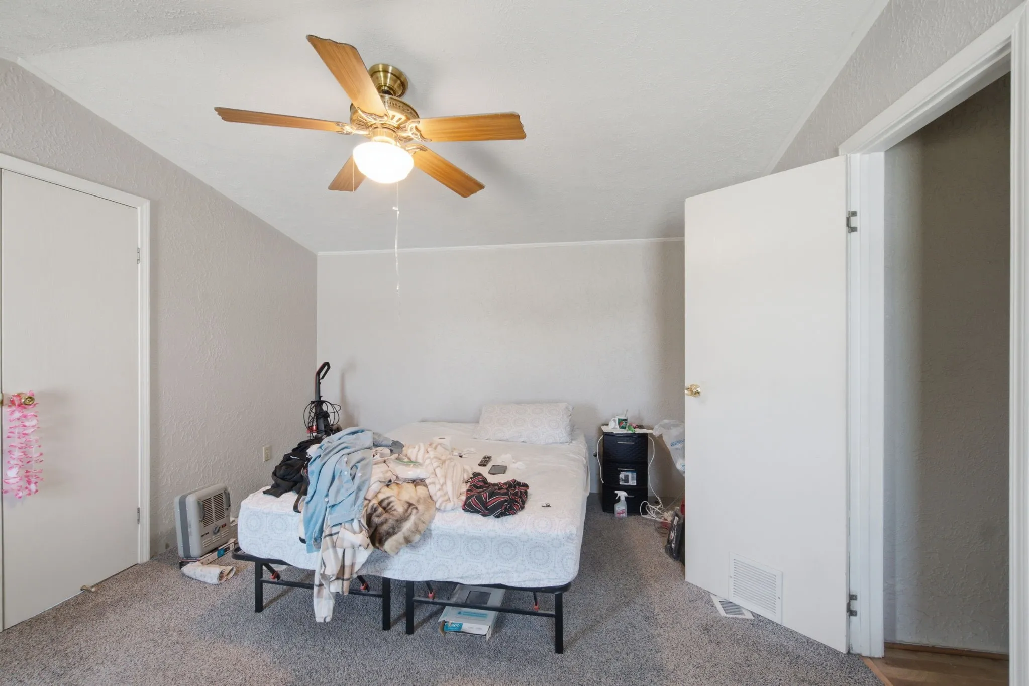 Manufactured Home For Sale in Jones County , 2047 Private Road 379, Hawley, Texas 79525, 3 Bedroom, 2 Bathroom, Garage spaces, 1,152 Sqft, built in 1995, mls#21318146, Real Estate Agent in Hawley, Homes For Sale in Jones county, Homes For Sale in Hawley, Realtor in Hawley Texas, Real Estate Brokerage Independent Realty Texas, Luminita Cordes Realtor