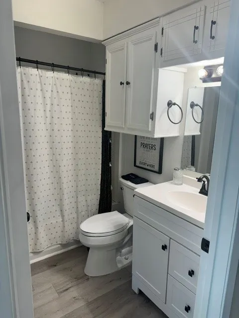 Single Family Residence For Sale in Henderson County , 22019 Brierwood Drive, Frankston, Texas 75763, 3 Bedroom, 2 Bathroom, Garage spaces, 1,056 Sqft, built in 1985, mls#21319812, Real Estate Agent in Frankston, Homes For Sale in Henderson county, Homes For Sale in Frankston, Realtor in Frankston Texas, Real Estate Brokerage Independent Realty Texas, Luminita Cordes Realtor