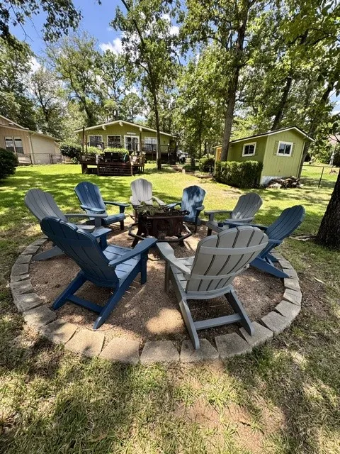 Single Family Residence For Sale in Henderson County , 22019 Brierwood Drive, Frankston, Texas 75763, 3 Bedroom, 2 Bathroom, Garage spaces, 1,056 Sqft, built in 1985, mls#21319812, Real Estate Agent in Frankston, Homes For Sale in Henderson county, Homes For Sale in Frankston, Realtor in Frankston Texas, Real Estate Brokerage Independent Realty Texas, Luminita Cordes Realtor