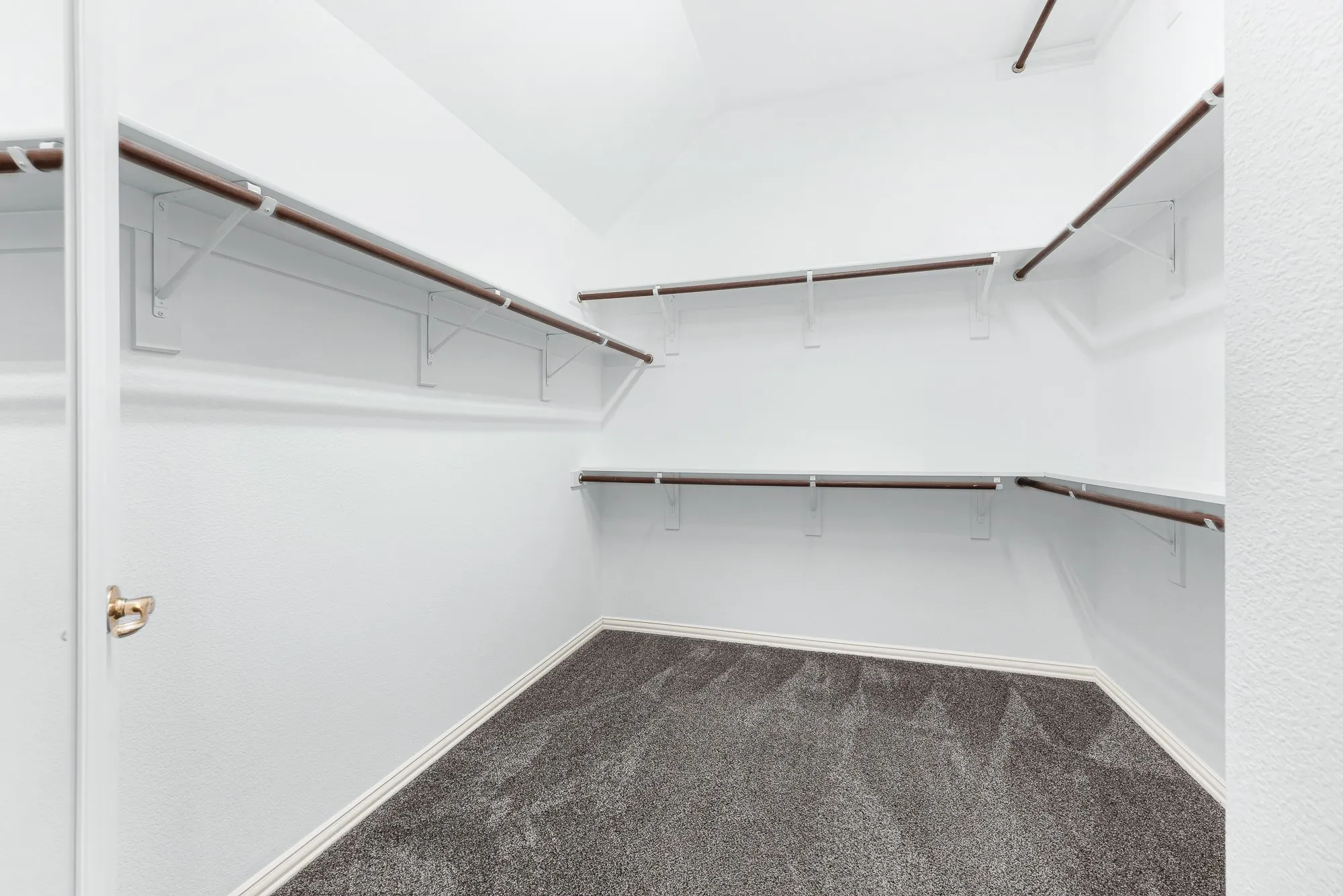 Example of the spacious closets and great storage [kitchen pantry is very large too!]