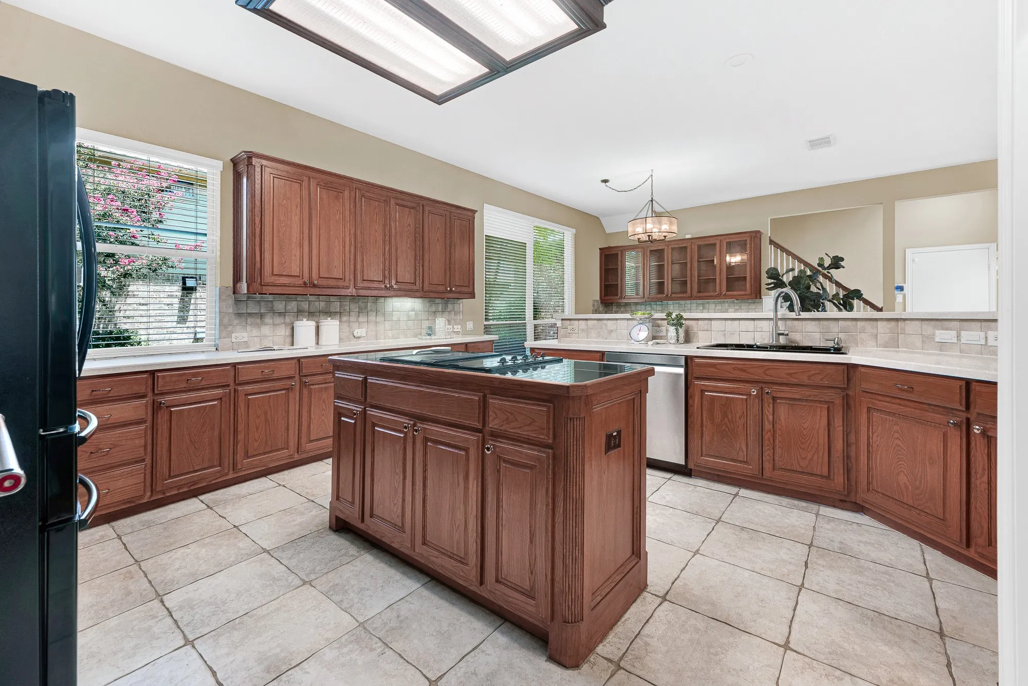 Very pretty AND functional kitchen