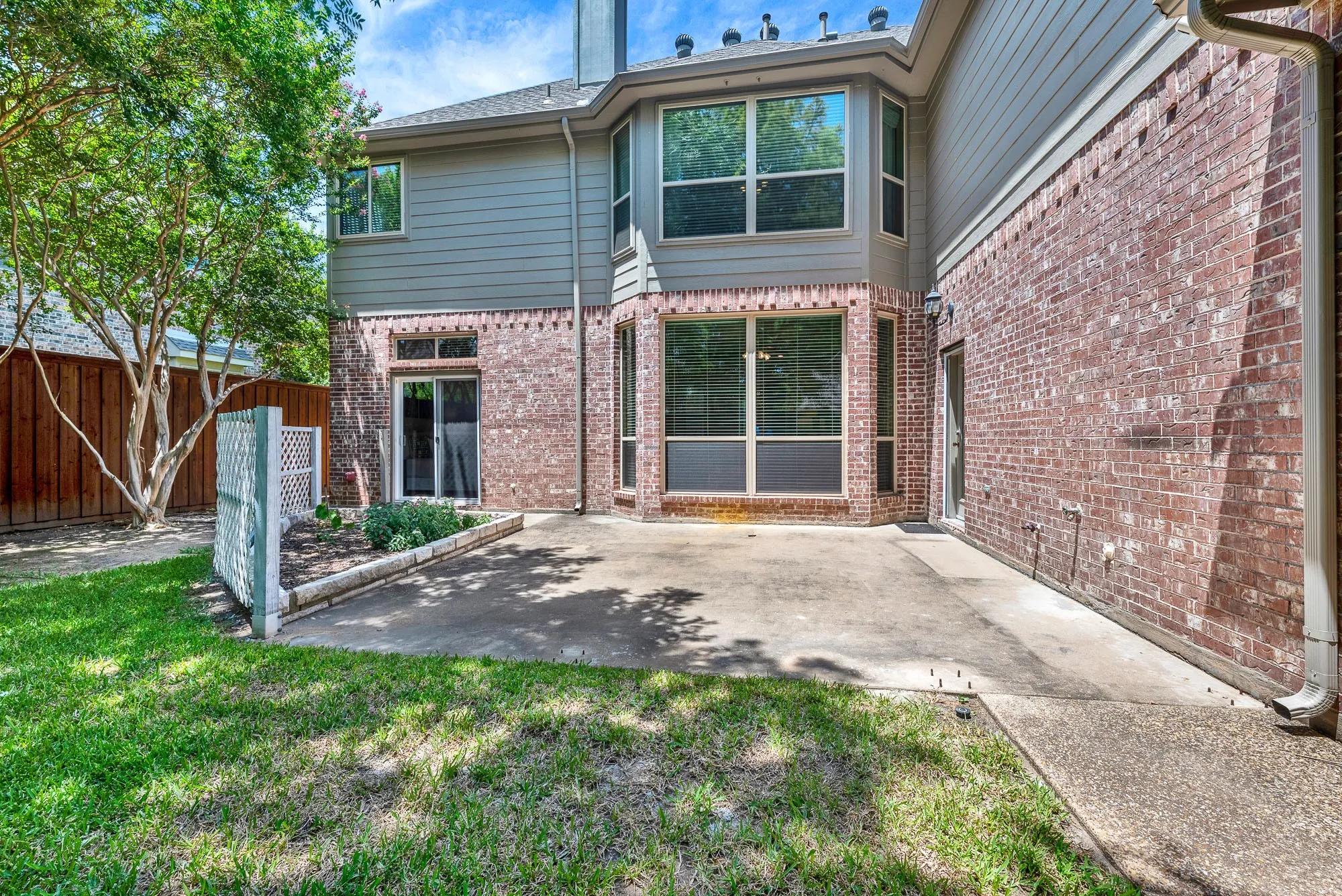 Single Family Residence For Sale in Collin County , 4700 Winter Park Drive, Richardson, Texas 75082, 5 Bedroom, 4 Bathroom, 3 Garage spaces, 3,668 Sqft, built in 1998, mls#21201682, Real Estate Agent in Richardson, Homes For Sale in Collin county, Homes For Sale in Richardson, Realtor in Richardson Texas, Real Estate Brokerage Independent Realty Texas, Luminita Cordes Realtor