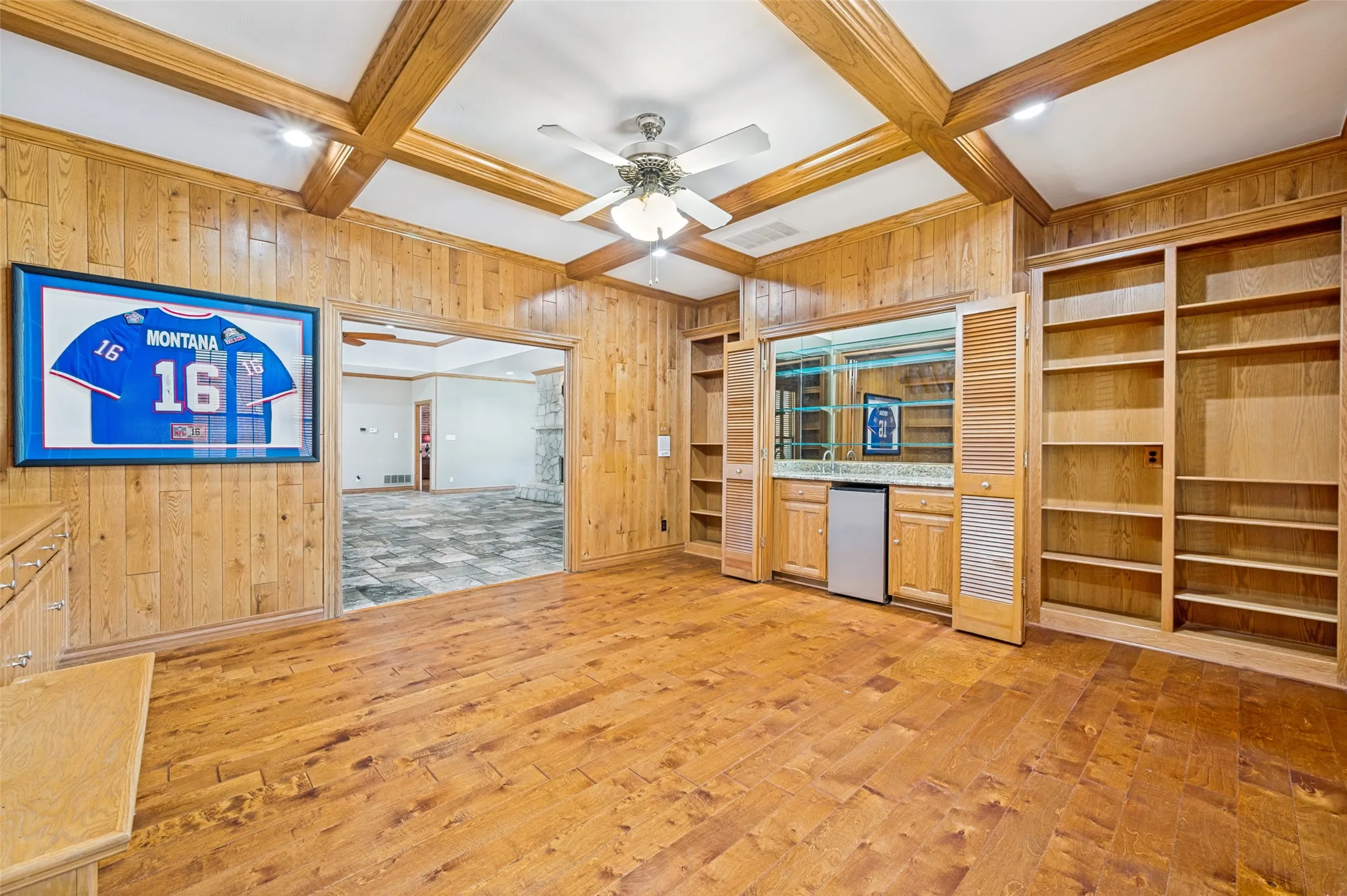 On the other side is a built-in wetbar - sink, fridge, shelving which can be closed up when not in use!