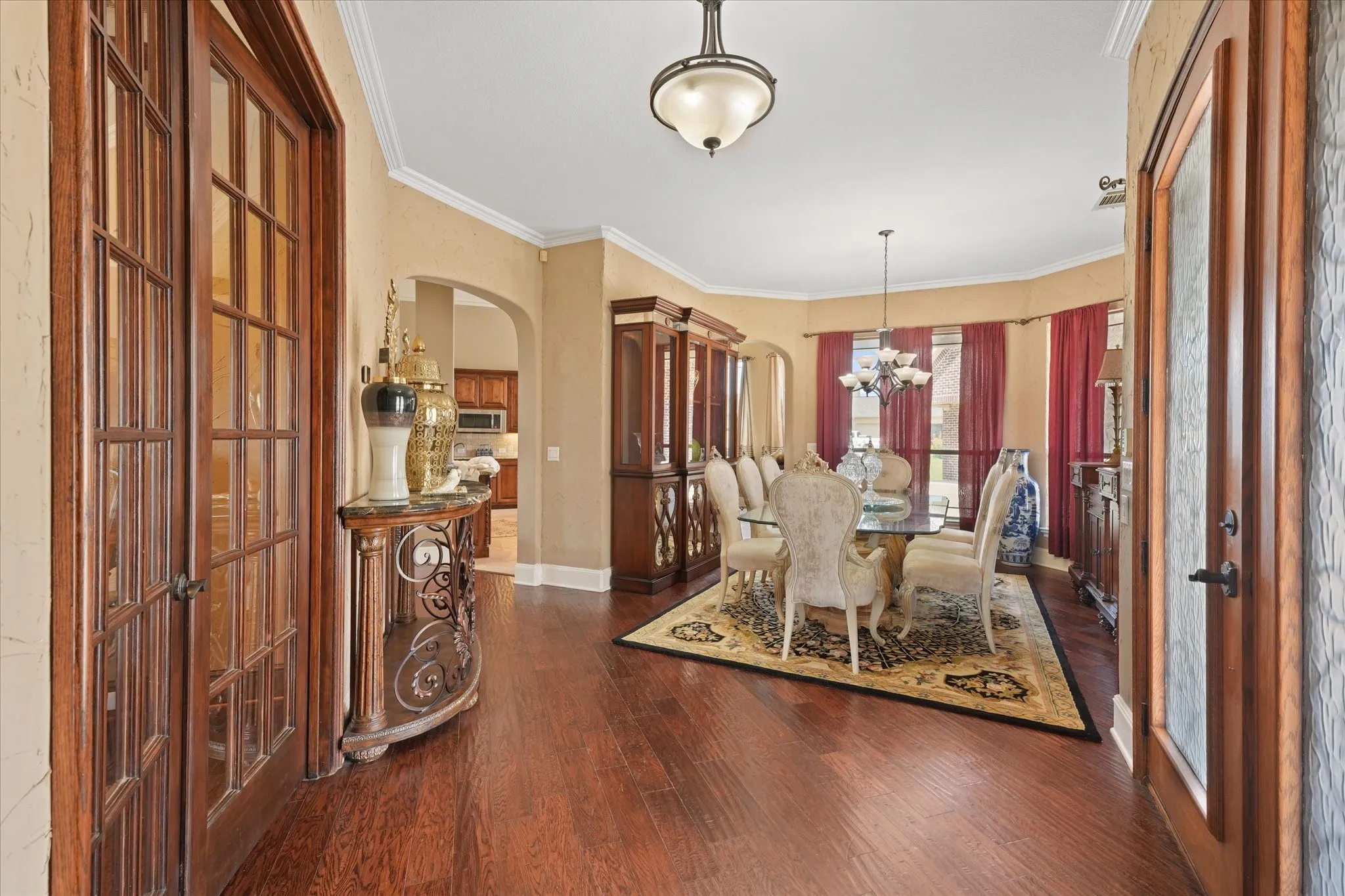 Single Family Residence For Sale in Collin County , 9770 County Road 483, Lavon, Texas 75166, 5 Bedroom, 6 Bathroom, 1 Garage spaces, 5,065 Sqft, built in 2007, mls#21301672, Real Estate Agent in Lavon, Homes For Sale in Collin county, Homes For Sale in Lavon, Realtor in Lavon Texas, Real Estate Brokerage Independent Realty Texas, Luminita Cordes Realtor