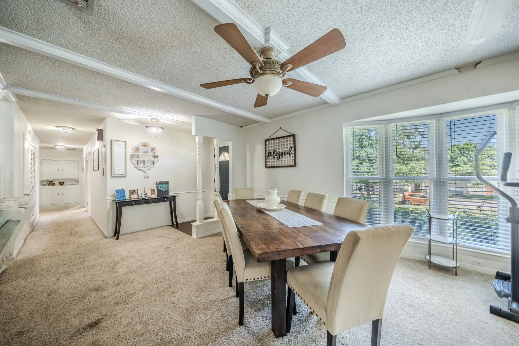 Single Family Residence For Sale in Dallas County , 2233 Westfield Street, Grand Prairie, Texas 75050, 3 Bedroom, 2 Bathroom, 2 Garage spaces, 1,829 Sqft, built in 1967, mls#21321195, Real Estate Agent in Grand Prairie, Homes For Sale in Dallas county, Homes For Sale in Grand Prairie, Realtor in Grand Prairie Texas, Real Estate Brokerage Independent Realty Texas, Luminita Cordes Realtor