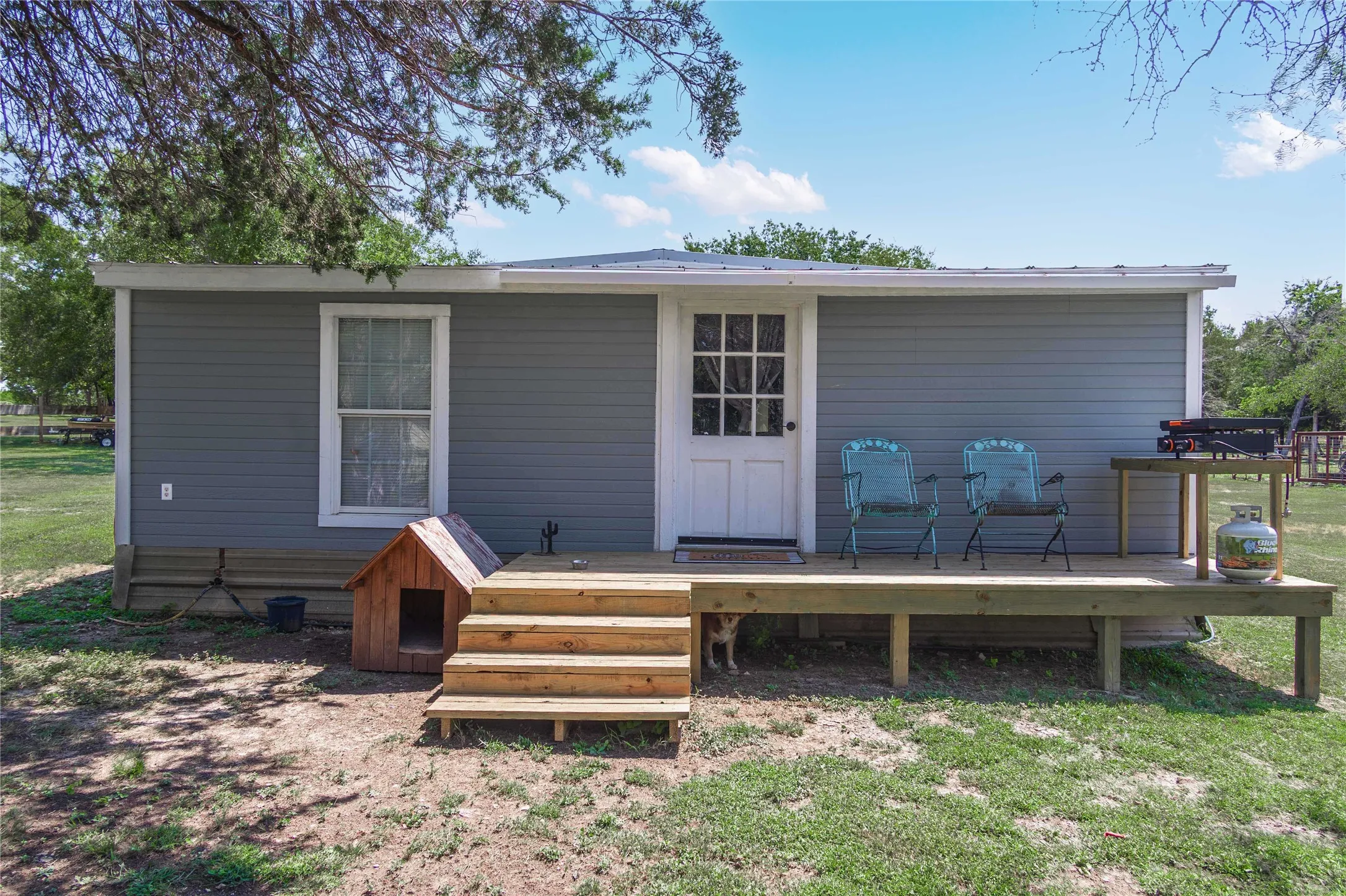 Single Family Residence For Sale in Coryell County , 122 Homestead Drive, Gatesville, Texas 76528, 2 Bedroom, 1 Bathroom, Garage spaces, 1,357 Sqft, built in 2007, mls#21321172, Real Estate Agent in Gatesville, Homes For Sale in Coryell county, Homes For Sale in Gatesville, Realtor in Gatesville Texas, Real Estate Brokerage Independent Realty Texas, Luminita Cordes Realtor