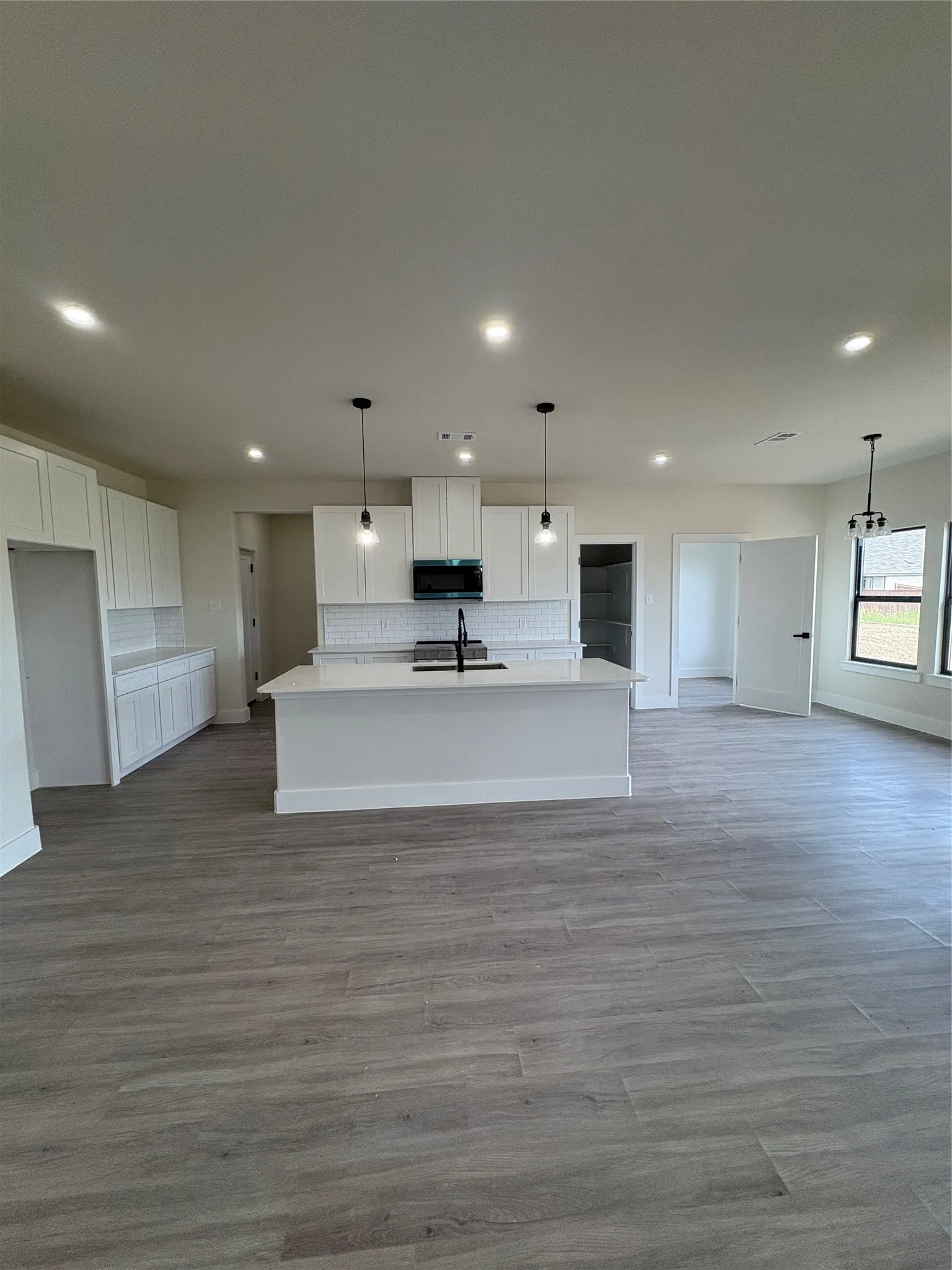 Single Family Residence For Sale in Johnson County , 216 Reliance Road, Godley, Texas 76044, 3 Bedroom, 2 Bathroom, 2 Garage spaces, 1,903 Sqft, built in 2026, mls#21321200, Real Estate Agent in Godley, Homes For Sale in Johnson county, Homes For Sale in Godley, Realtor in Godley Texas, Real Estate Brokerage Independent Realty Texas, Luminita Cordes Realtor