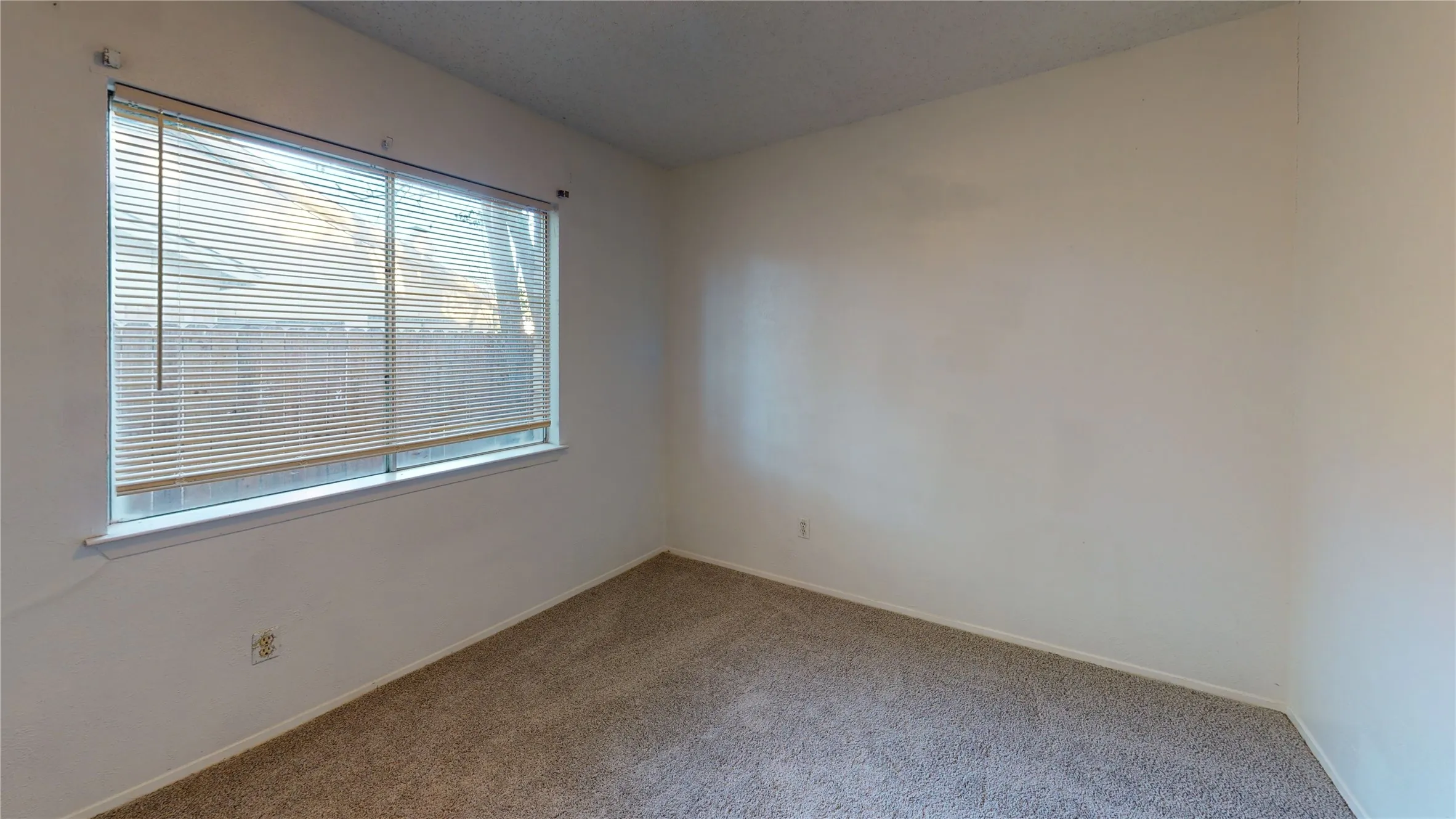 Single Family Residence For Rent in Dallas County , 1804 Windsong Trail, Richardson, Texas 75081, 3 Bedroom, 2 Bathroom, 2 Garage spaces, 1,802 Sqft, built in 1972, mls#21321216, Real Estate Agent in Richardson, Homes For Rent in Dallas county, Homes For Rent in Richardson, Realtor in Richardson Texas, Real Estate Brokerage Independent Realty Texas, Luminita Cordes Realtor