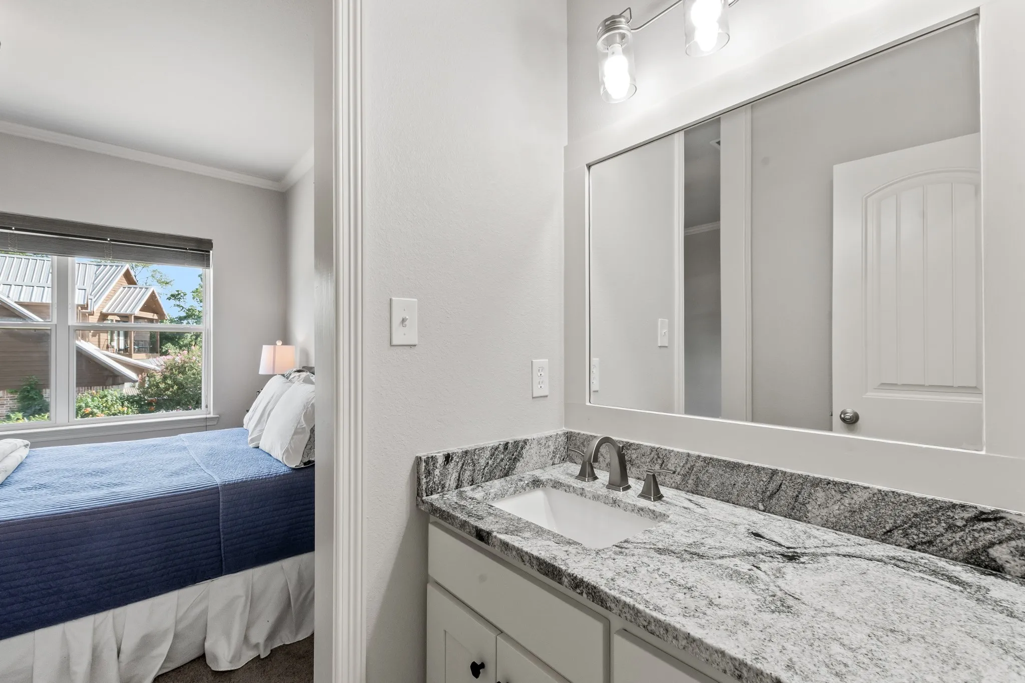 Jack and Jill bath with separate vanity sink area