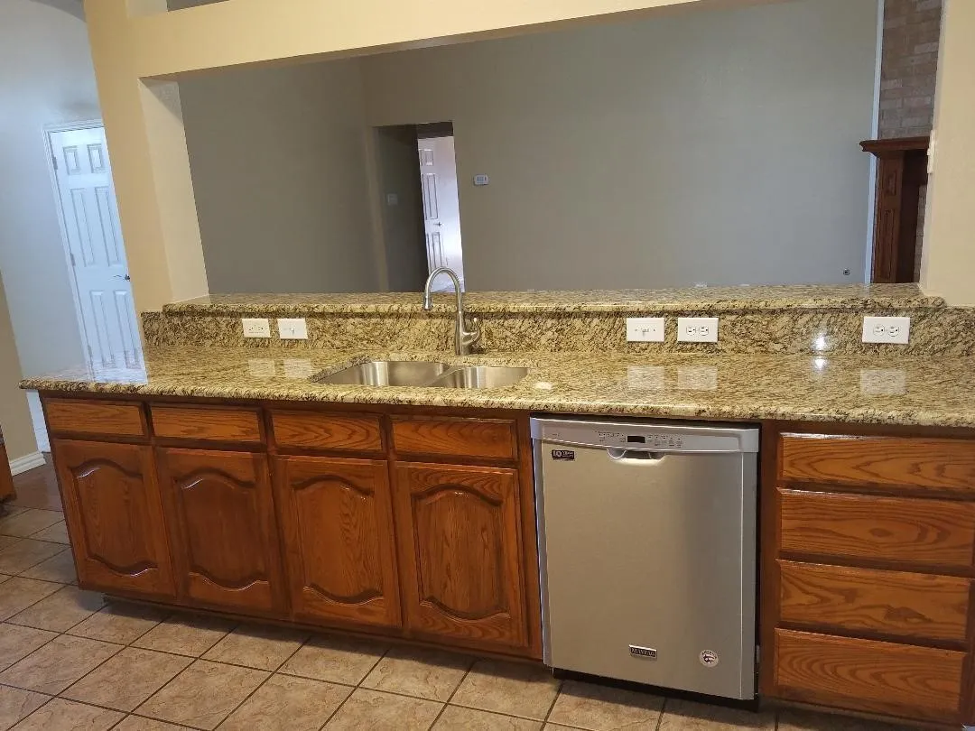 Single Family Residence For Rent in Dallas County , 2324 Cantura Drive, Mesquite, Texas 75181, 4 Bedroom, 2 Bathroom, 2 Garage spaces, 2,190 Sqft, built in 2001, mls#21321224, Real Estate Agent in Mesquite, Homes For Rent in Dallas county, Homes For Rent in Mesquite, Realtor in Mesquite Texas, Real Estate Brokerage Independent Realty Texas, Luminita Cordes Realtor