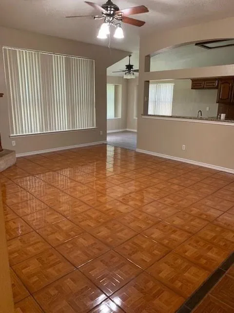 Single Family Residence For Rent in Dallas County , 2324 Cantura Drive, Mesquite, Texas 75181, 4 Bedroom, 2 Bathroom, 2 Garage spaces, 2,190 Sqft, built in 2001, mls#21321224, Real Estate Agent in Mesquite, Homes For Rent in Dallas county, Homes For Rent in Mesquite, Realtor in Mesquite Texas, Real Estate Brokerage Independent Realty Texas, Luminita Cordes Realtor