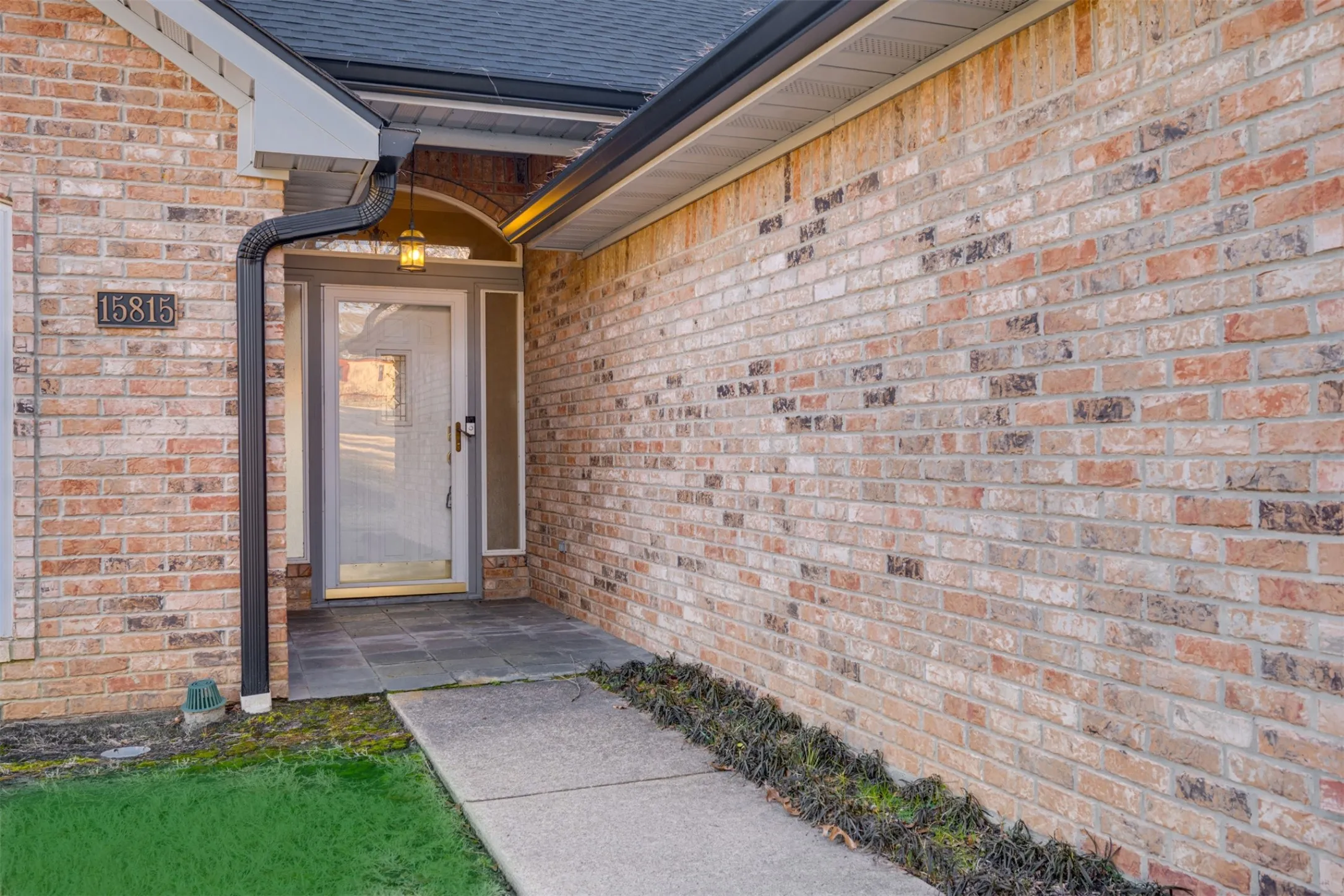 Single Family Residence For Sale in Smith County , 15815 Cedar Bay Drive, Bullard, Texas 75757, 3 Bedroom, 2 Bathroom, 2 Garage spaces, 1,663 Sqft, built in 1996, mls#21321223, Real Estate Agent in Bullard, Homes For Sale in Smith county, Homes For Sale in Bullard, Realtor in Bullard Texas, Real Estate Brokerage Independent Realty Texas, Luminita Cordes Realtor
