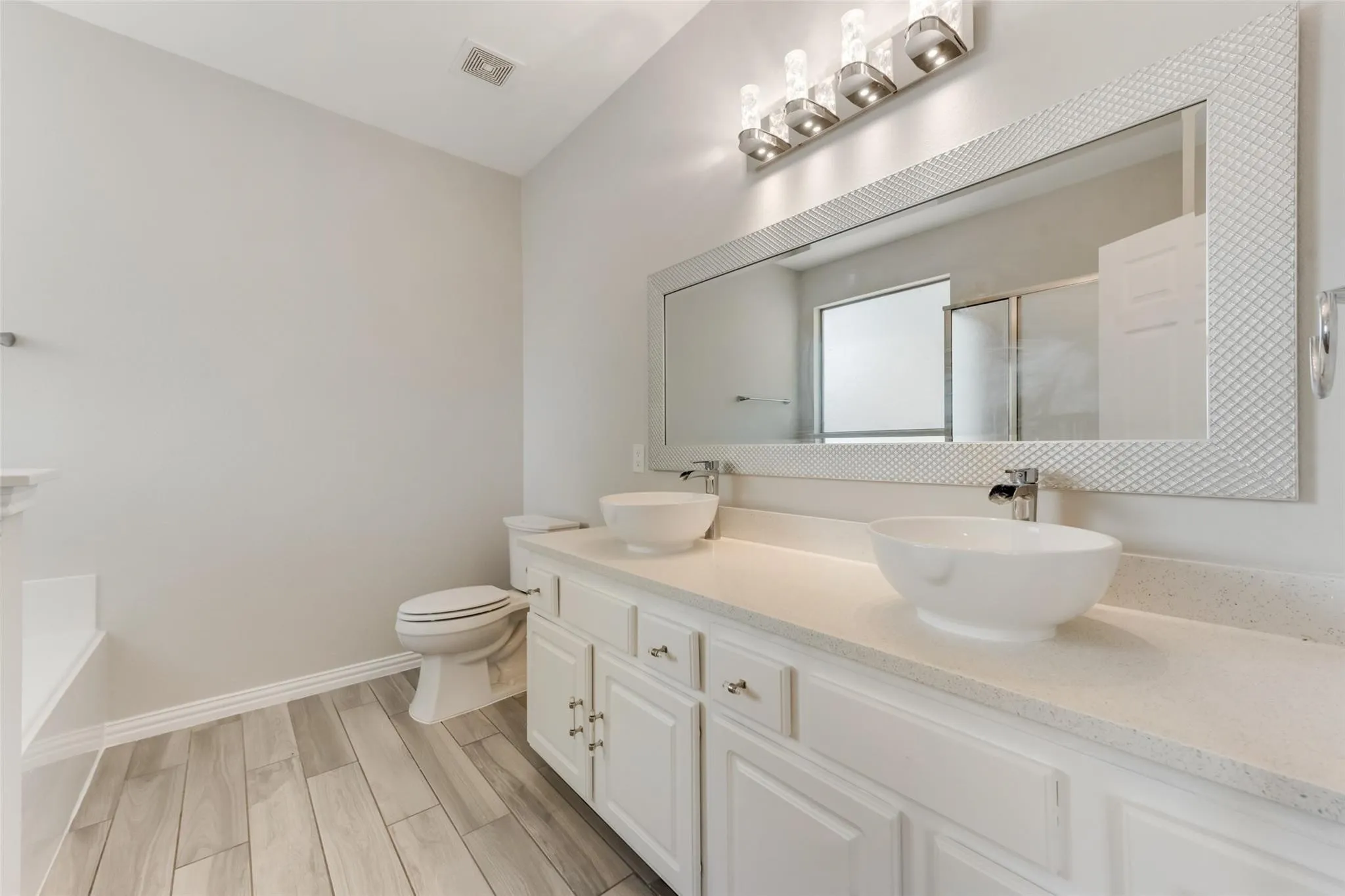 Single Family Residence For Sale in Collin County , 3901 Pitchstone Drive, Mc Kinney, Texas 75070, 4 Bedroom, 2 Bathroom, 2 Garage spaces, 2,098 Sqft, built in 2006, mls#21317123, Real Estate Agent in Mc Kinney, Homes For Sale in Collin county, Homes For Sale in Mc Kinney, Realtor in Mc Kinney Texas, Real Estate Brokerage Independent Realty Texas, Luminita Cordes Realtor