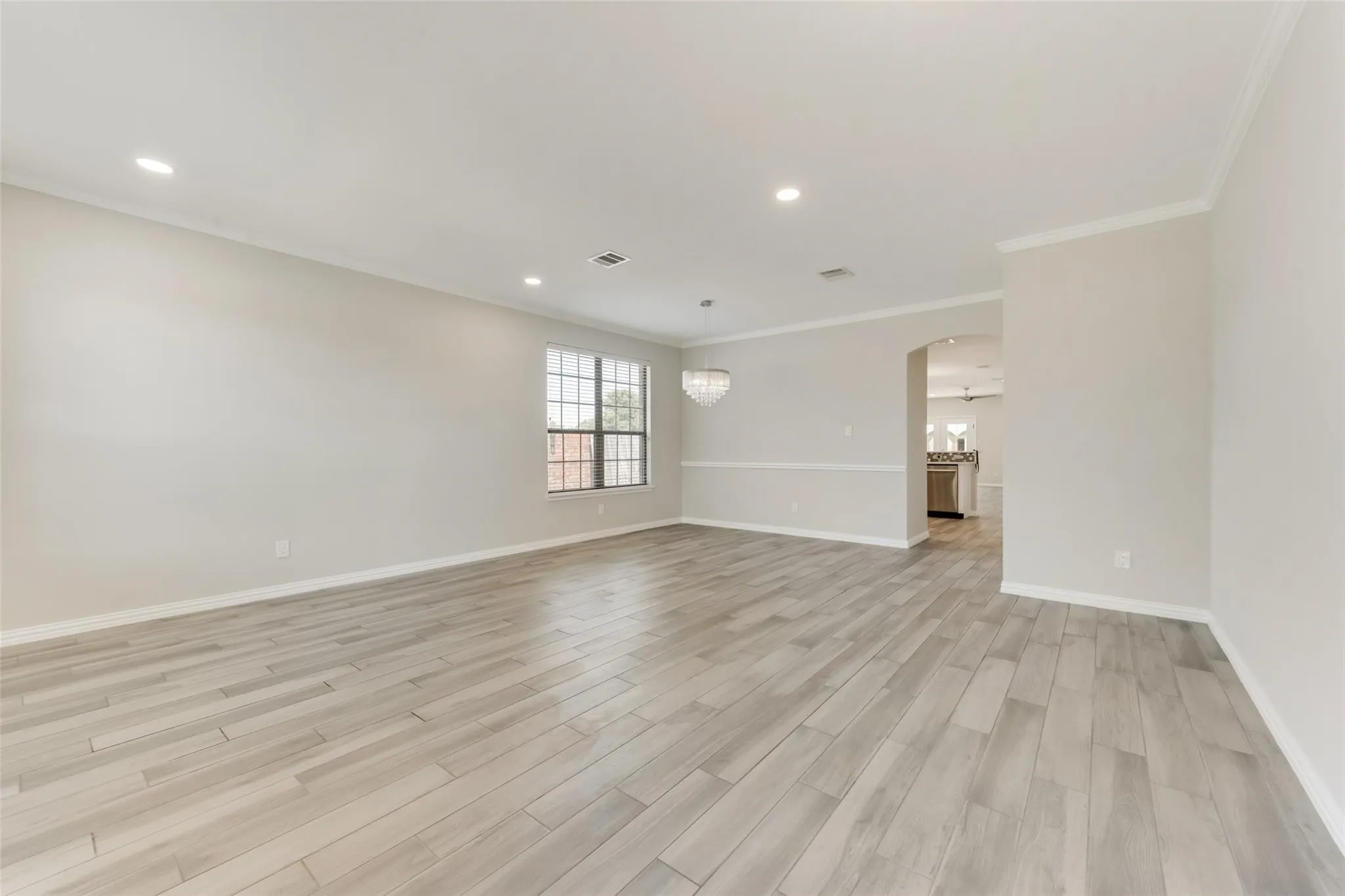 Single Family Residence For Sale in Collin County , 3901 Pitchstone Drive, Mc Kinney, Texas 75070, 4 Bedroom, 2 Bathroom, 2 Garage spaces, 2,098 Sqft, built in 2006, mls#21317123, Real Estate Agent in Mc Kinney, Homes For Sale in Collin county, Homes For Sale in Mc Kinney, Realtor in Mc Kinney Texas, Real Estate Brokerage Independent Realty Texas, Luminita Cordes Realtor