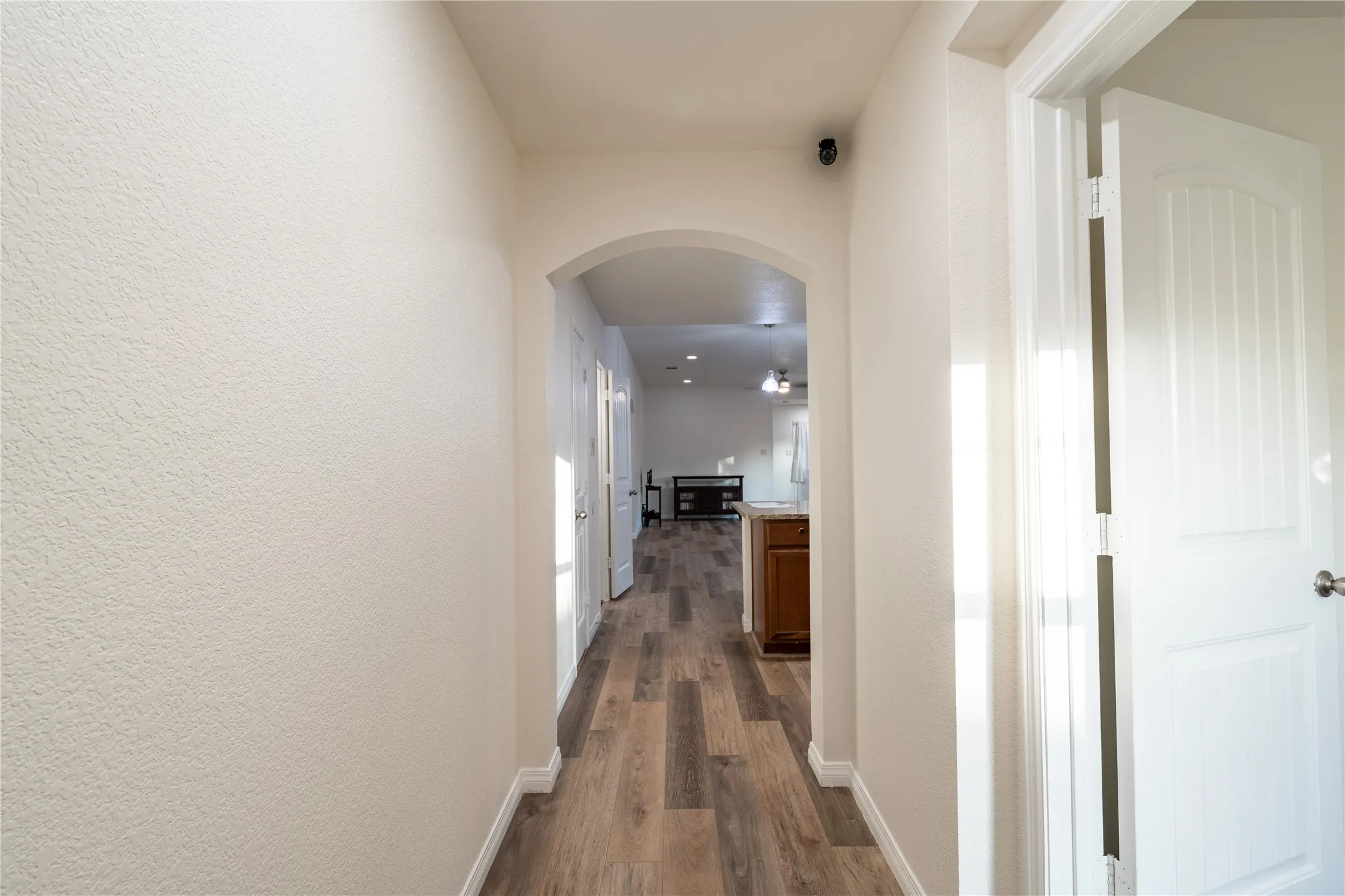 Single Family Residence For Sale in Dallas County , 2520 Old Farm Drive, Seagoville, Texas 75159, 4 Bedroom, 2 Bathroom, 2 Garage spaces, 1,826 Sqft, built in 2015, mls#21321251, Real Estate Agent in Seagoville, Homes For Sale in Dallas county, Homes For Sale in Seagoville, Realtor in Seagoville Texas, Real Estate Brokerage Independent Realty Texas, Luminita Cordes Realtor