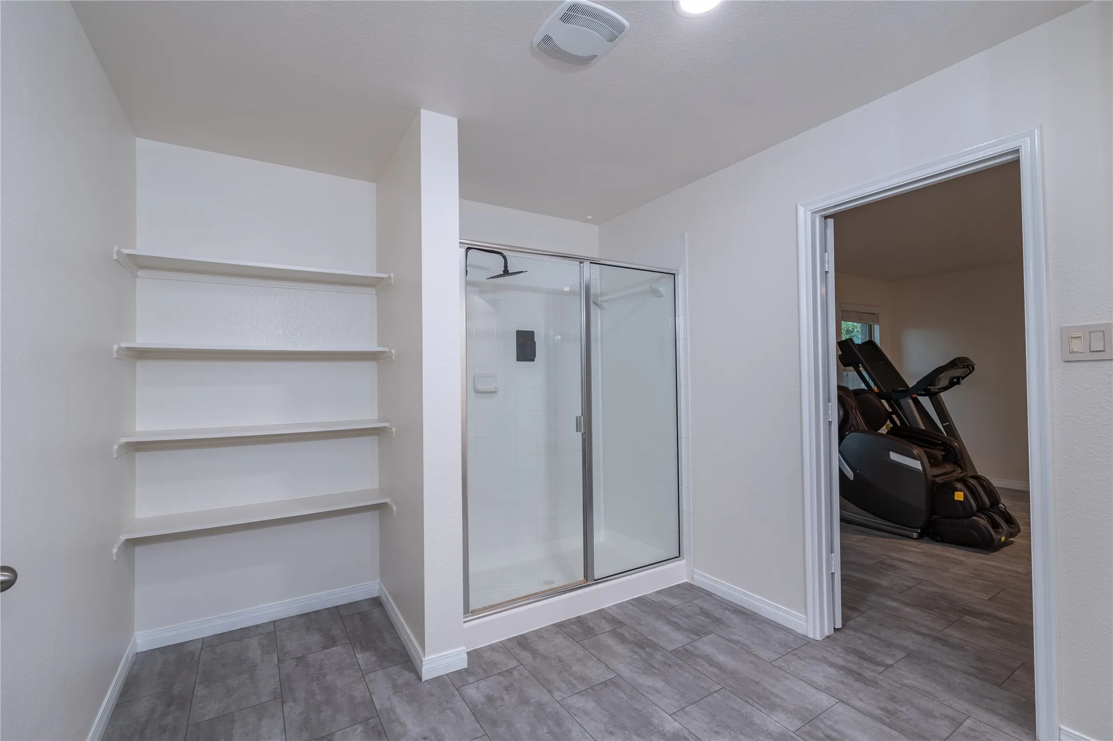 Single Family Residence For Sale in Dallas County , 2520 Old Farm Drive, Seagoville, Texas 75159, 4 Bedroom, 2 Bathroom, 2 Garage spaces, 1,826 Sqft, built in 2015, mls#21321251, Real Estate Agent in Seagoville, Homes For Sale in Dallas county, Homes For Sale in Seagoville, Realtor in Seagoville Texas, Real Estate Brokerage Independent Realty Texas, Luminita Cordes Realtor