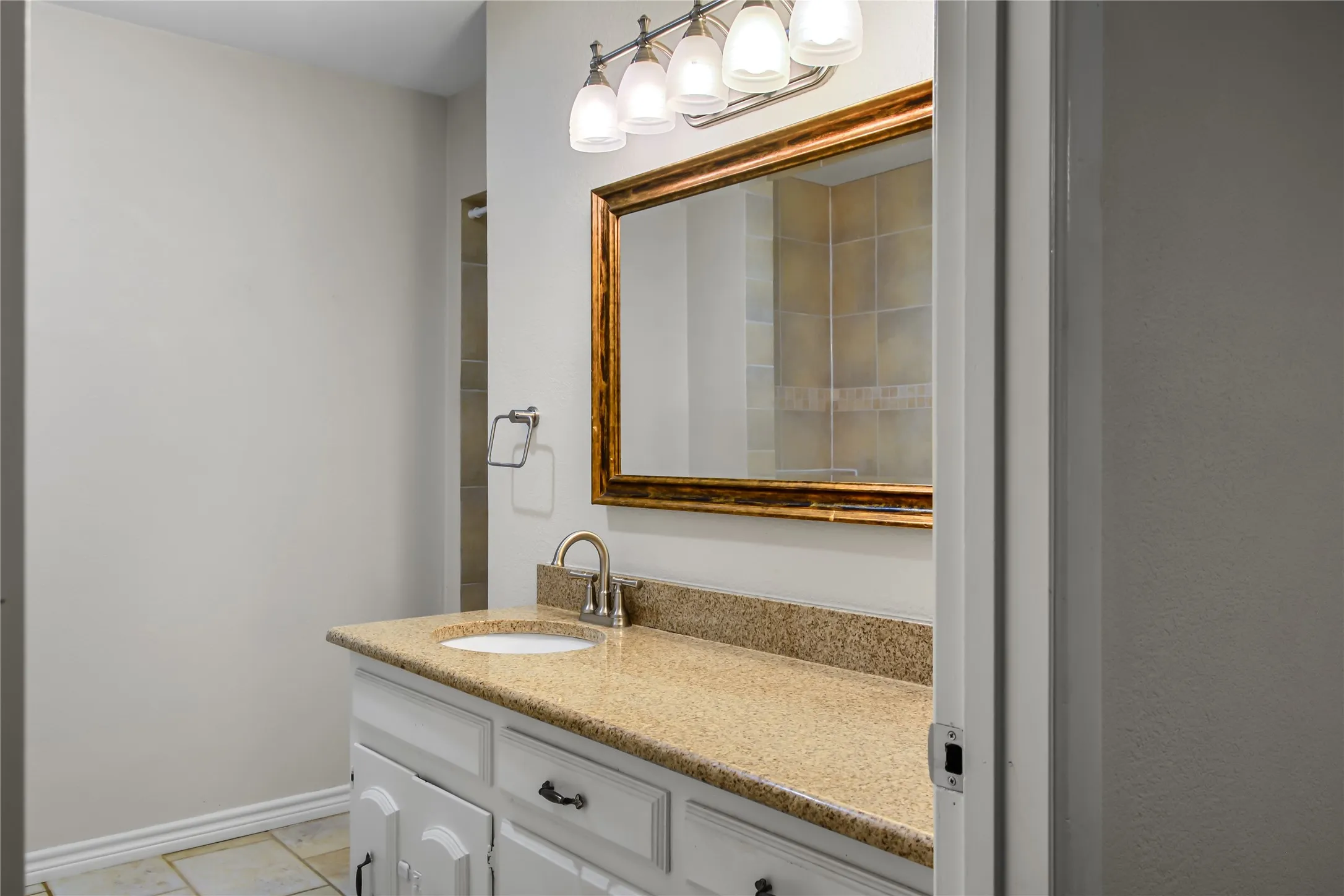 Main bathroom