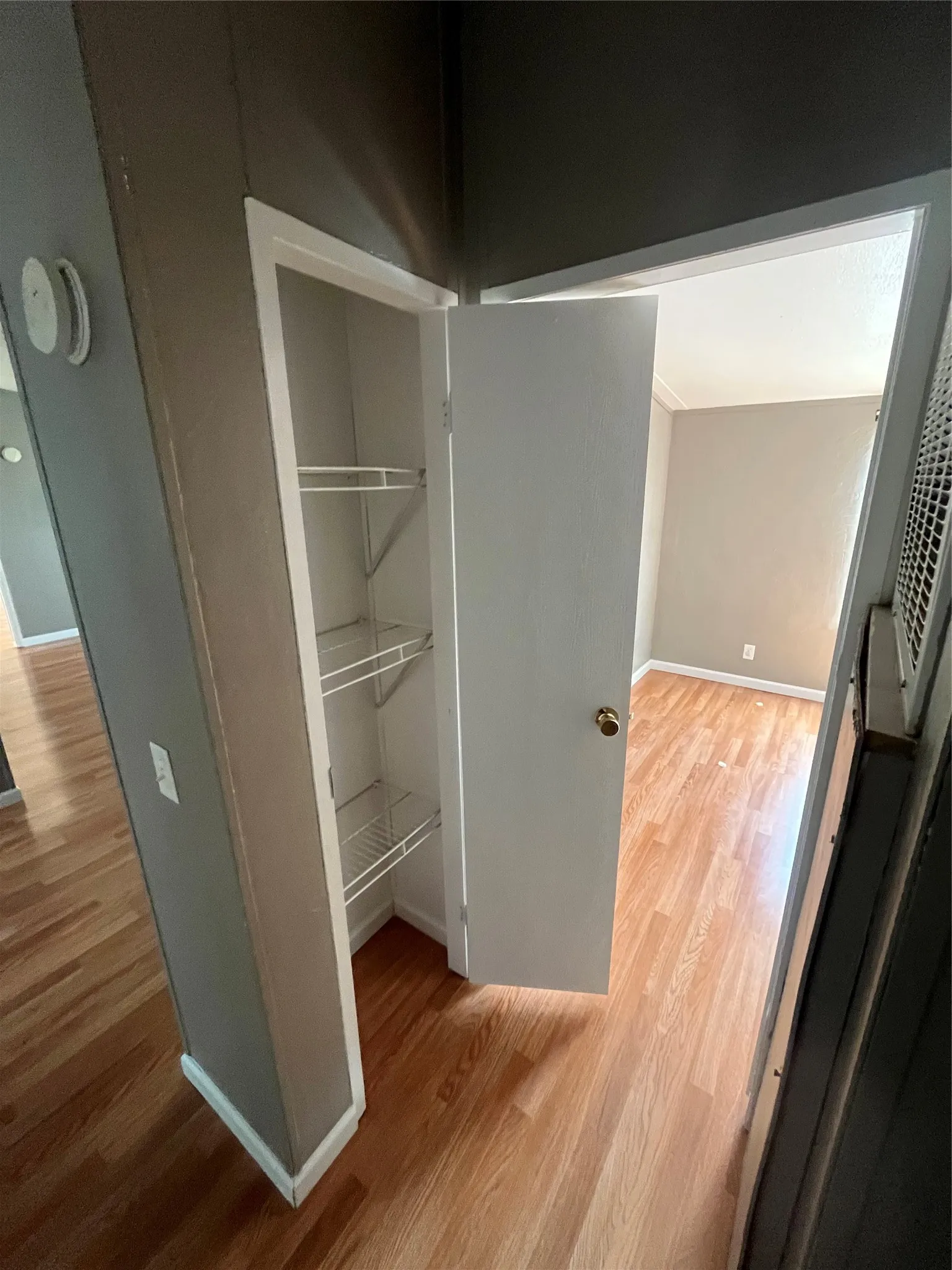 Mobile Home For Rent in Johnson County , 9204 Oklahoma Street, Joshua, Texas 76058, 3 Bedroom, 2 Bathroom, 2 Garage spaces, 1,232 Sqft, built in 2000, mls#21321253, Real Estate Agent in Joshua, Homes For Rent in Johnson county, Homes For Rent in Joshua, Realtor in Joshua Texas, Real Estate Brokerage Independent Realty Texas, Luminita Cordes Realtor