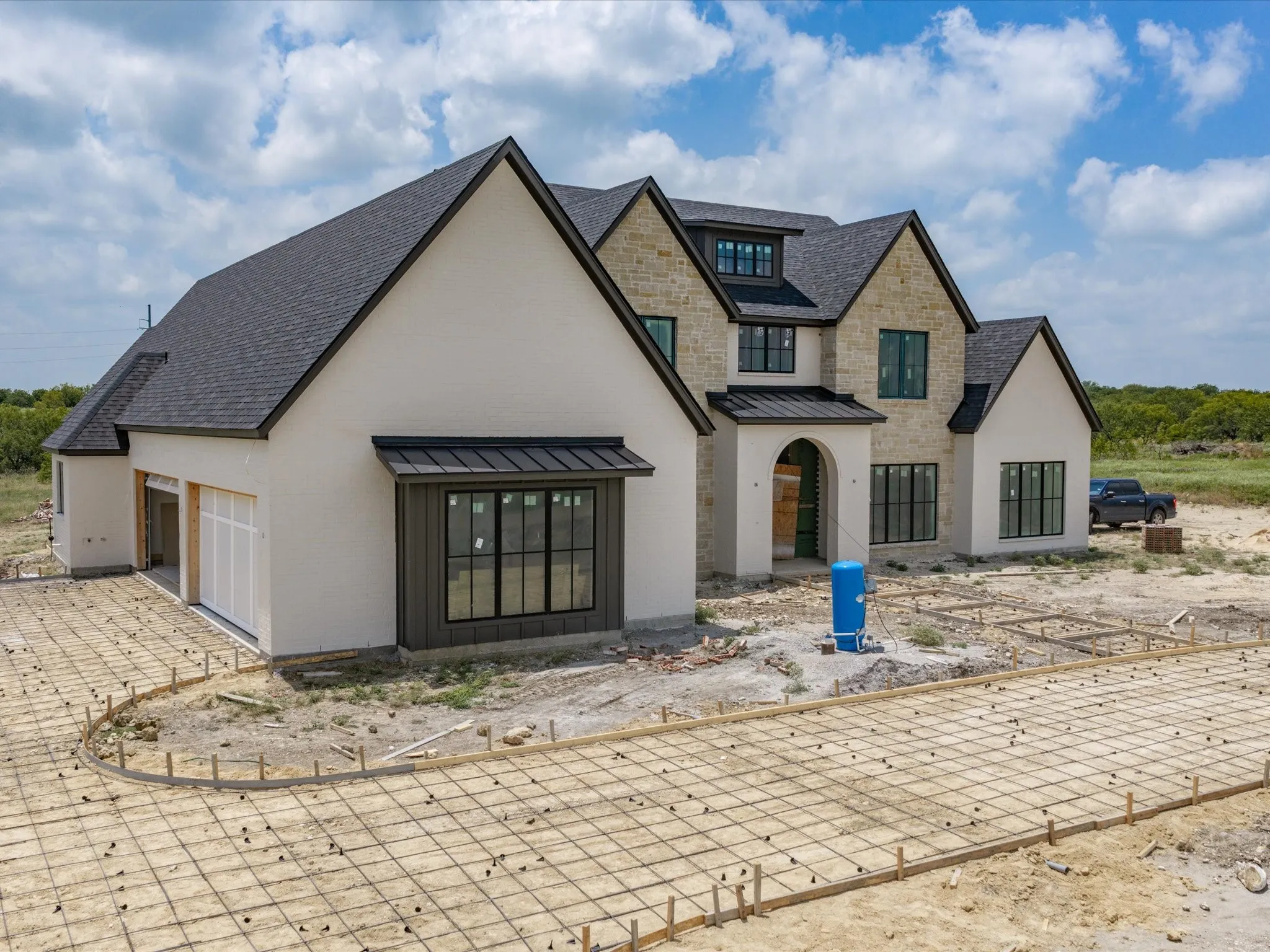 Single Family Residence For Sale in Parker County , 905 San Jacinto, Aledo, Texas 76008, 5 Bedroom, 5 Bathroom, 4 Garage spaces, 5,836 Sqft, built in 2026, mls#21305366, Real Estate Agent in Aledo, Homes For Sale in Parker county, Homes For Sale in Aledo, Realtor in Aledo Texas, Real Estate Brokerage Independent Realty Texas, Luminita Cordes Realtor