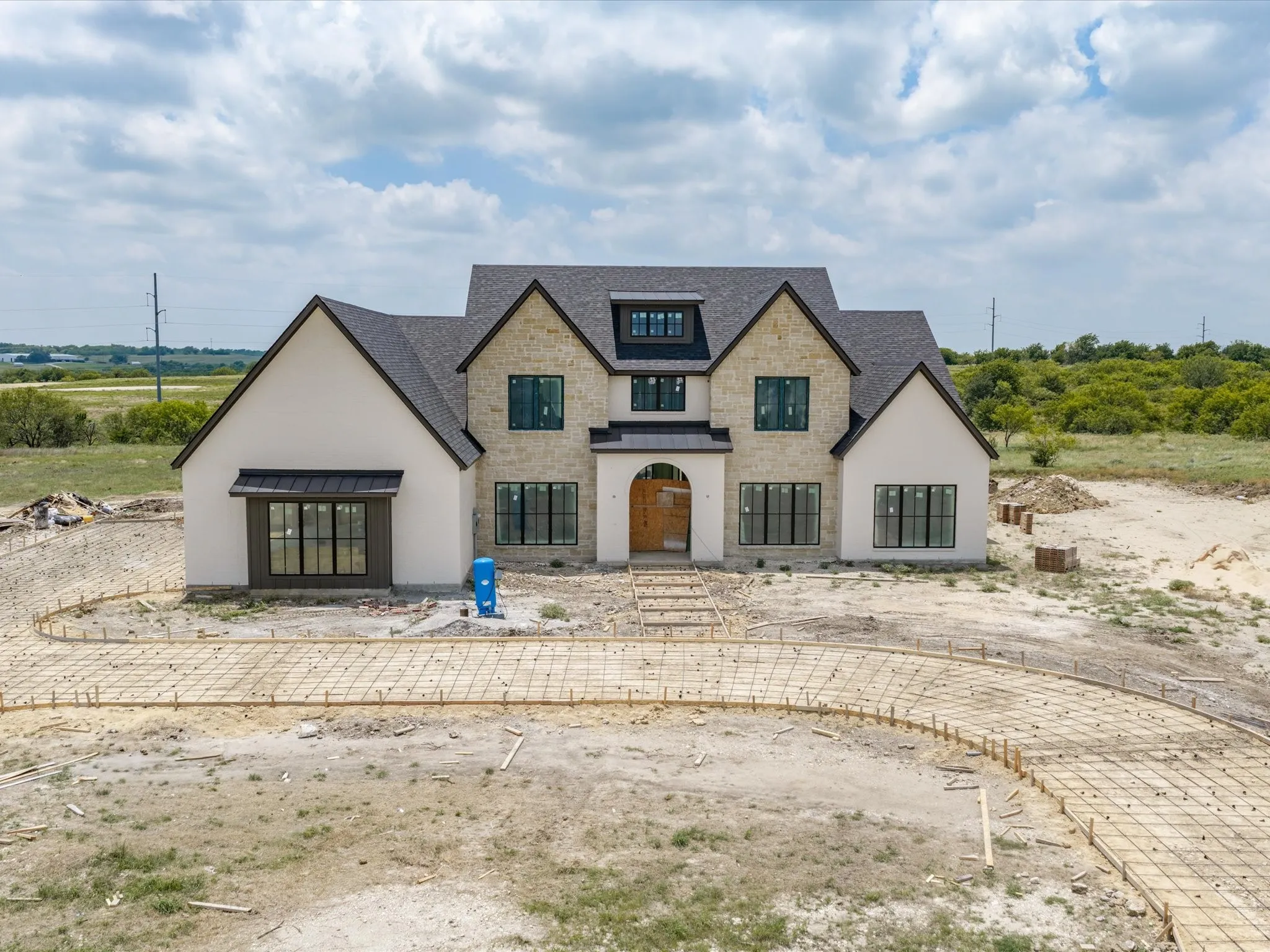 Single Family Residence For Sale in Parker County , 905 San Jacinto, Aledo, Texas 76008, 5 Bedroom, 5 Bathroom, 4 Garage spaces, 5,836 Sqft, built in 2026, mls#21305366, Real Estate Agent in Aledo, Homes For Sale in Parker county, Homes For Sale in Aledo, Realtor in Aledo Texas, Real Estate Brokerage Independent Realty Texas, Luminita Cordes Realtor