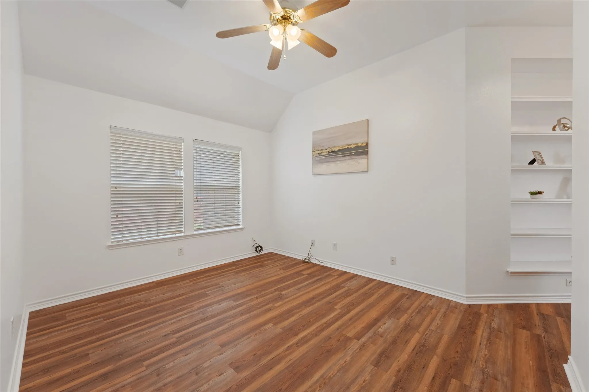 Single Family Residence For Sale in Tarrant County , 2308 Laura Elizabeth Trail, Mansfield, Texas 76063, 3 Bedroom, 2 Bathroom, 2 Garage spaces, 2,484 Sqft, built in 2001, mls#21321258, Real Estate Agent in Mansfield, Homes For Sale in Tarrant county, Homes For Sale in Mansfield, Realtor in Mansfield Texas, Real Estate Brokerage Independent Realty Texas, Luminita Cordes Realtor