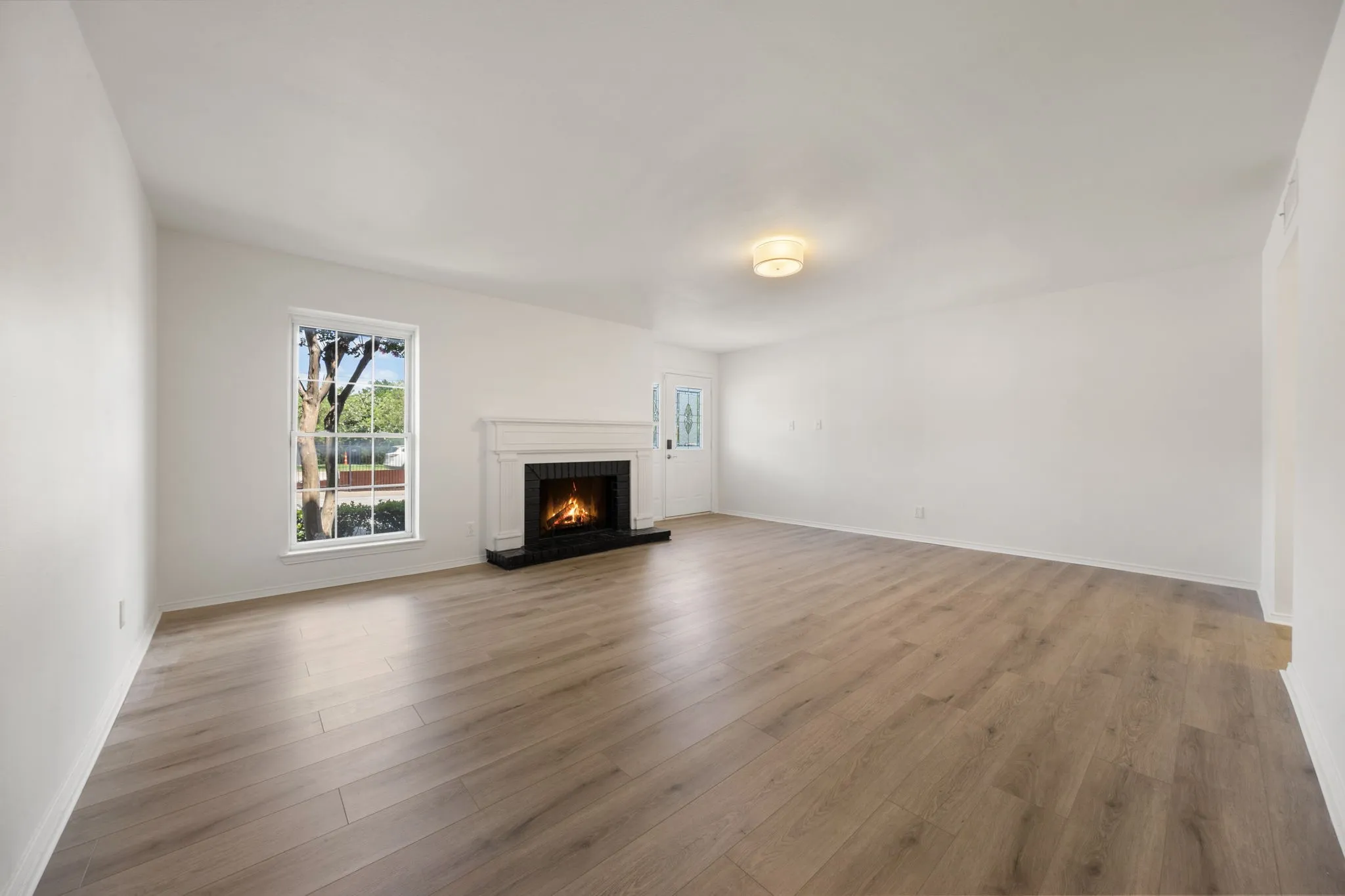 Condominium For Sale in Dallas County , 15927 Preston Road 1005, Dallas, Texas 75248, 2 Bedroom, 3 Bathroom, Garage spaces, 1,509 Sqft, built in 1968, mls#21321256, Real Estate Agent in Dallas, Homes For Sale in Dallas county, Homes For Sale in Dallas, Realtor in Dallas Texas, Real Estate Brokerage Independent Realty Texas, Luminita Cordes Realtor