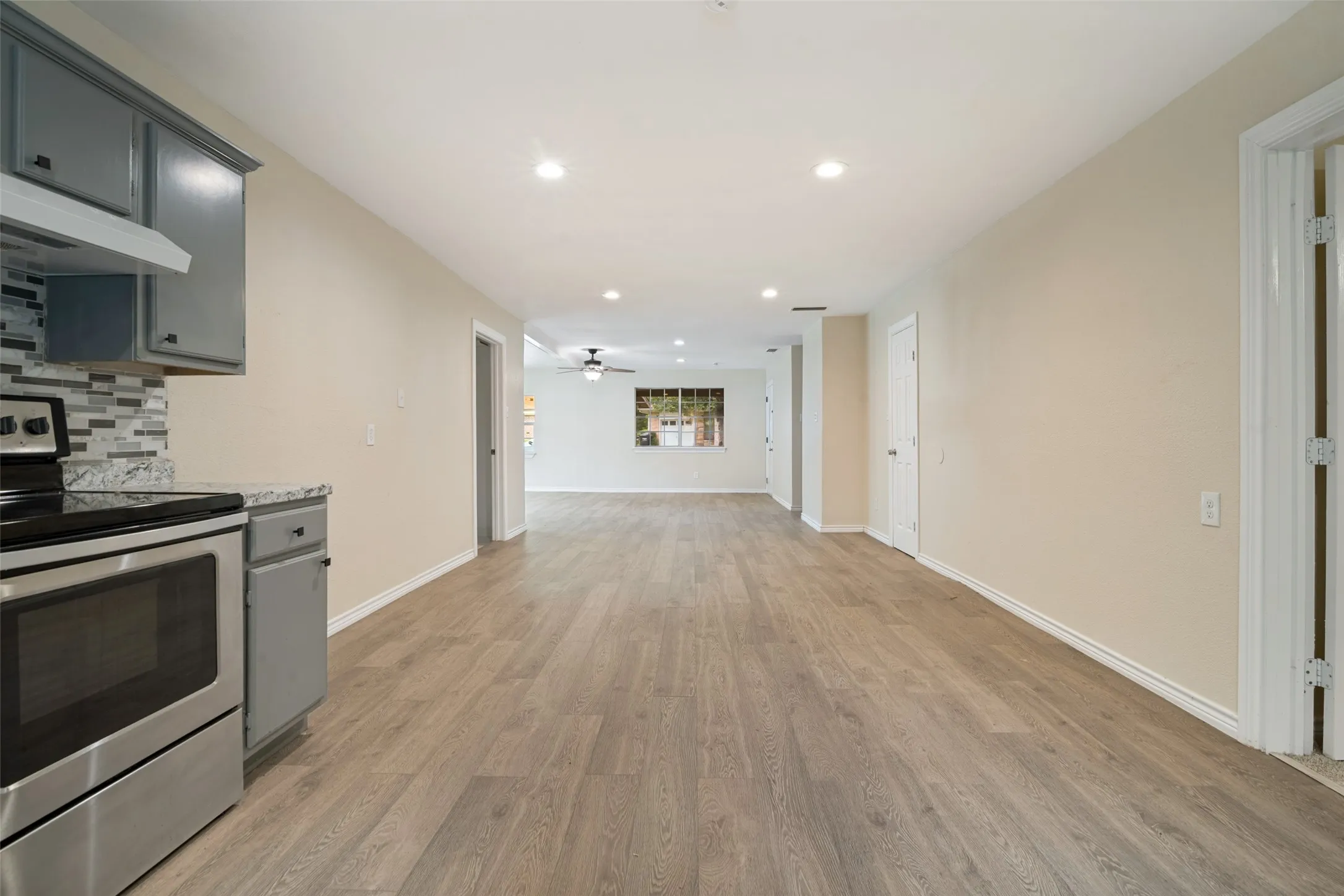 Single Family Residence For Sale in Hunt County , 1415 Tulane Street, Greenville, Texas 75401, 4 Bedroom, 3 Bathroom, 2 Garage spaces, 2,222 Sqft, built in 1975, mls#21317770, Real Estate Agent in Greenville, Homes For Sale in Hunt county, Homes For Sale in Greenville, Realtor in Greenville Texas, Real Estate Brokerage Independent Realty Texas, Luminita Cordes Realtor