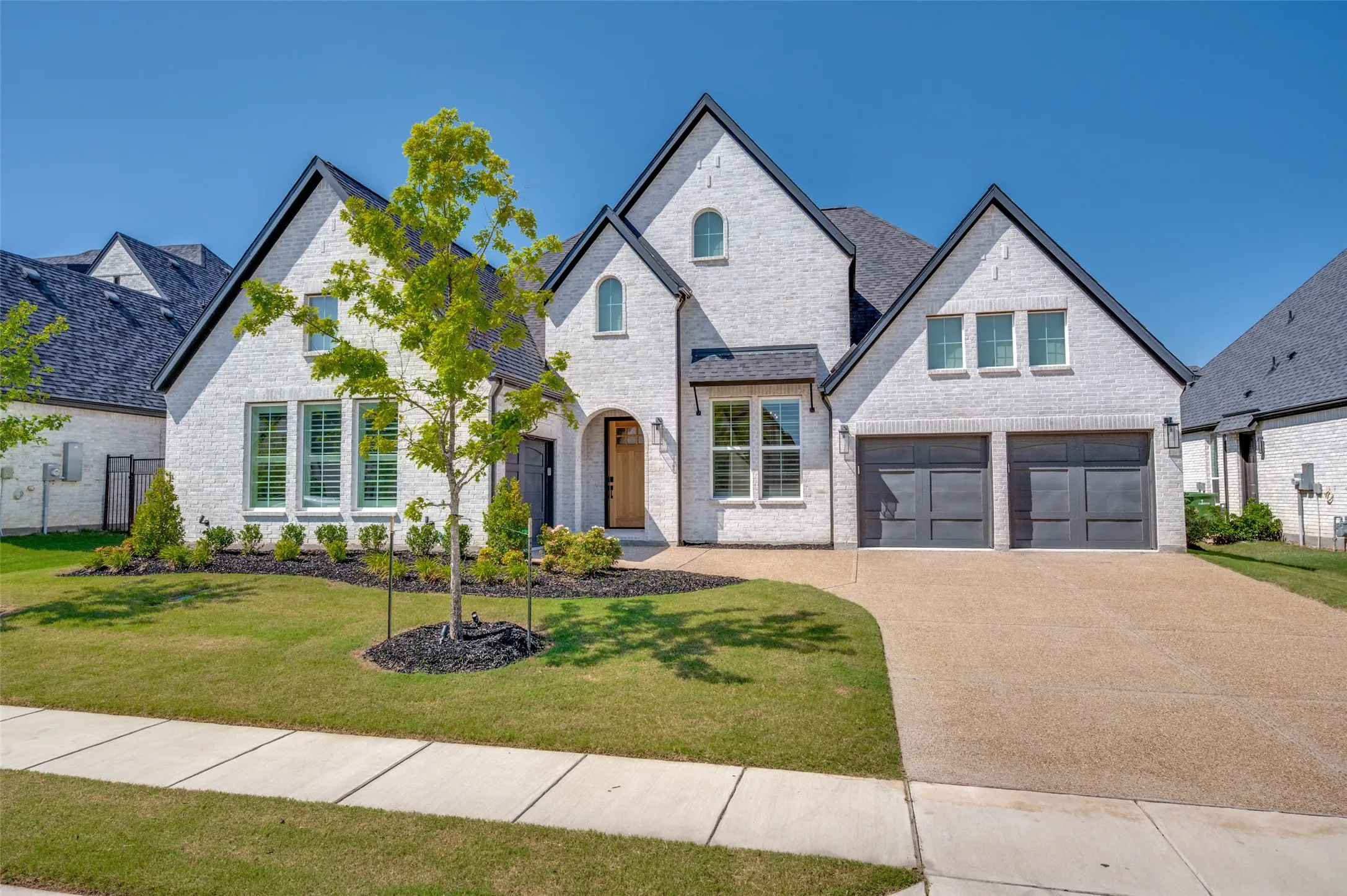 Single Family Residence For Sale in Collin County , 3181 Genevieve Lane, Prosper, Texas 75078, 4 Bedroom, 4 Bathroom, 3 Garage spaces, 3,415 Sqft, built in 2024, mls#21309540, Real Estate Agent in Prosper, Homes For Sale in Collin county, Homes For Sale in Prosper, Realtor in Prosper Texas, Real Estate Brokerage Independent Realty Texas, Luminita Cordes Realtor