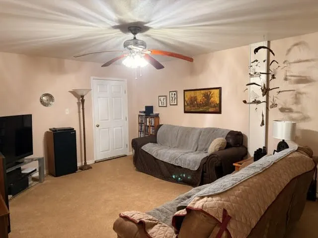 Farm For Sale in Henderson County , 5767 Fm 2339, Murchison, Texas 75778, 3 Bedrooms, 1 Bathroom, 2 Garage spaces, 1,800 Sqft, built in 0, Price $1,600,000, mls#21321219, Real Estate Agent in Murchison, Homes For Sale in Henderson county, Homes For Sale in Murchison, Realtor in Murchison Texas, Real Estate Brokerage Independent Realty Texas, Luminita Cordes Realtor
