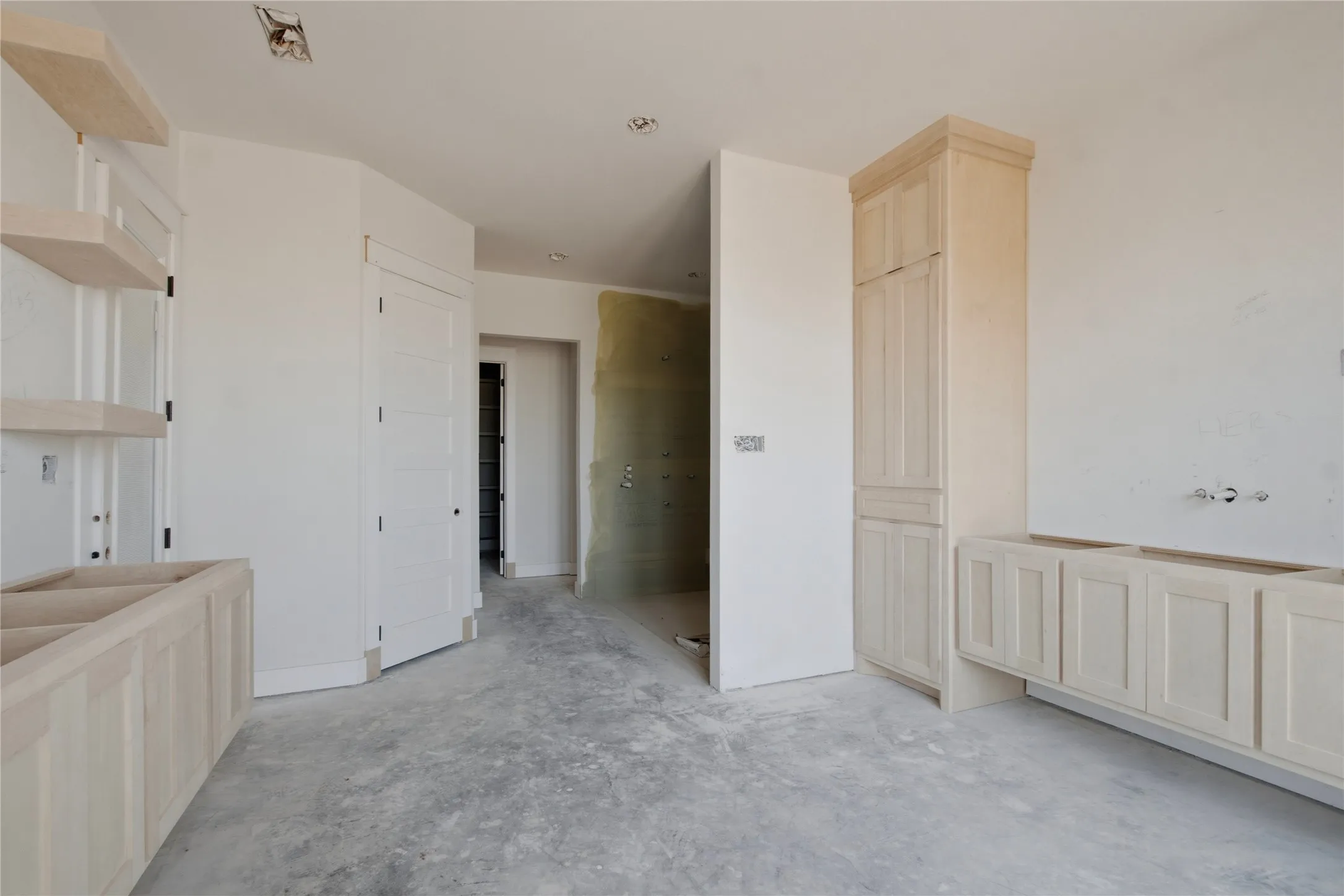 Single Family Residence For Sale in Midland County , 4911 North County Road 1151, Midland, Texas 79705, 5 Bedroom, 6 Bathroom, 3 Garage spaces, 5,476 Sqft, built in 2026, mls#21321306, Real Estate Agent in Midland, Homes For Sale in Midland county, Homes For Sale in Midland, Realtor in Midland Texas, Real Estate Brokerage Independent Realty Texas, Luminita Cordes Realtor
