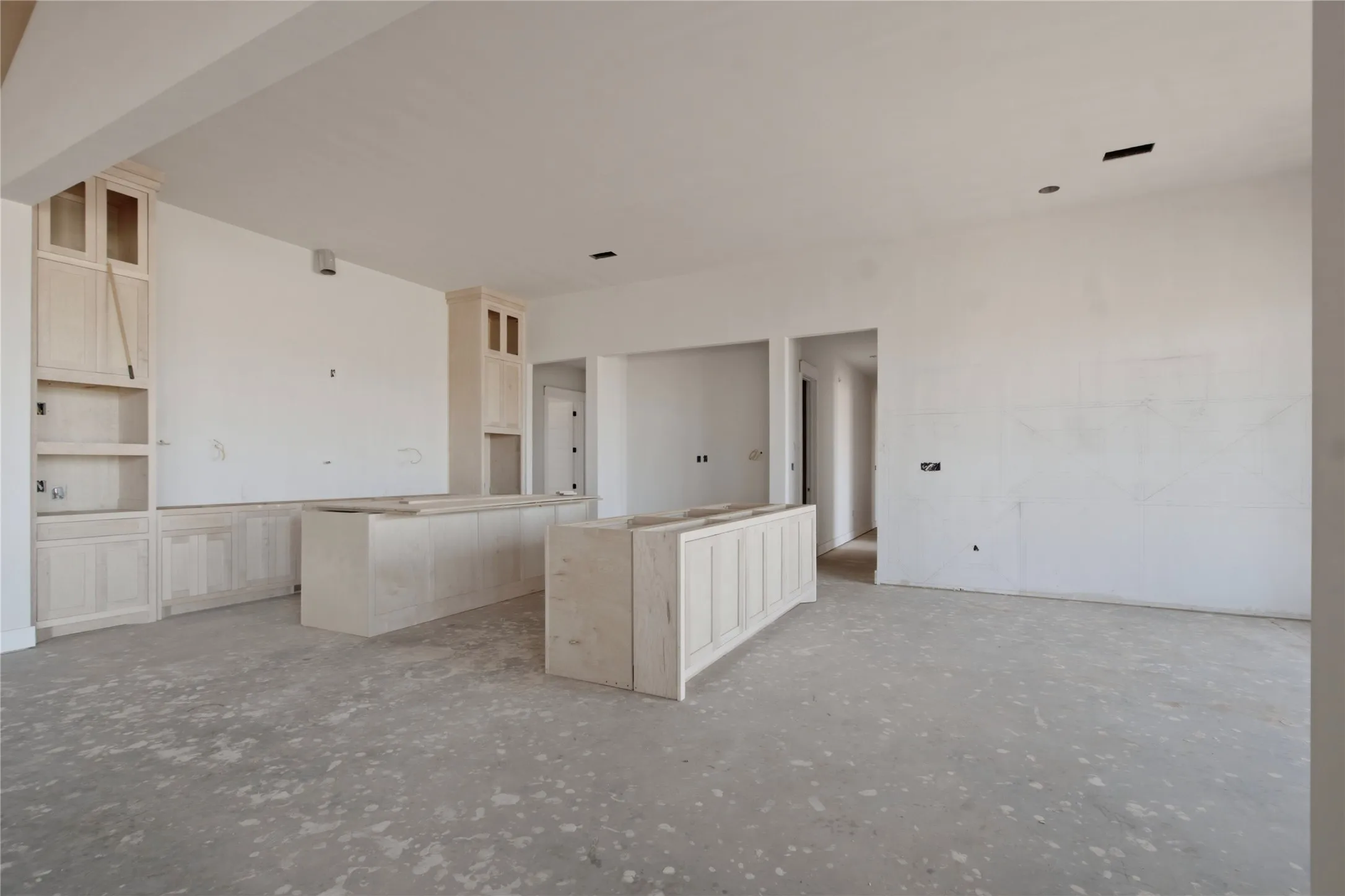 Single Family Residence For Sale in Midland County , 4911 North County Road 1151, Midland, Texas 79705, 5 Bedroom, 6 Bathroom, 3 Garage spaces, 5,476 Sqft, built in 2026, mls#21321306, Real Estate Agent in Midland, Homes For Sale in Midland county, Homes For Sale in Midland, Realtor in Midland Texas, Real Estate Brokerage Independent Realty Texas, Luminita Cordes Realtor