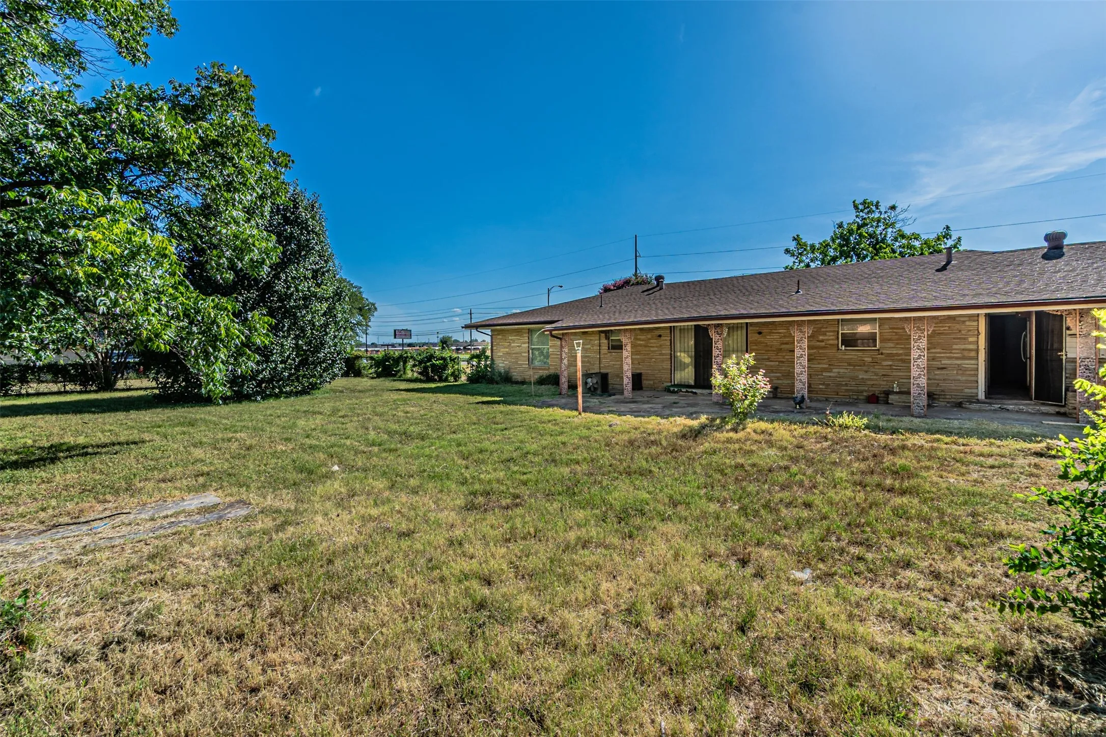 Business For Sale in Tarrant County , 3200 Grady Street, Forest Hill, Texas 76119, 0, 0, Garage spaces, 0 Sqft, built in 1957, Price $324,900, mls#21321321, Real Estate Agent in Forest Hill, Homes For Sale in Tarrant county, Homes For Sale in Forest Hill, Realtor in Forest Hill Texas, Real Estate Brokerage Independent Realty Texas, Luminita Cordes Realtor