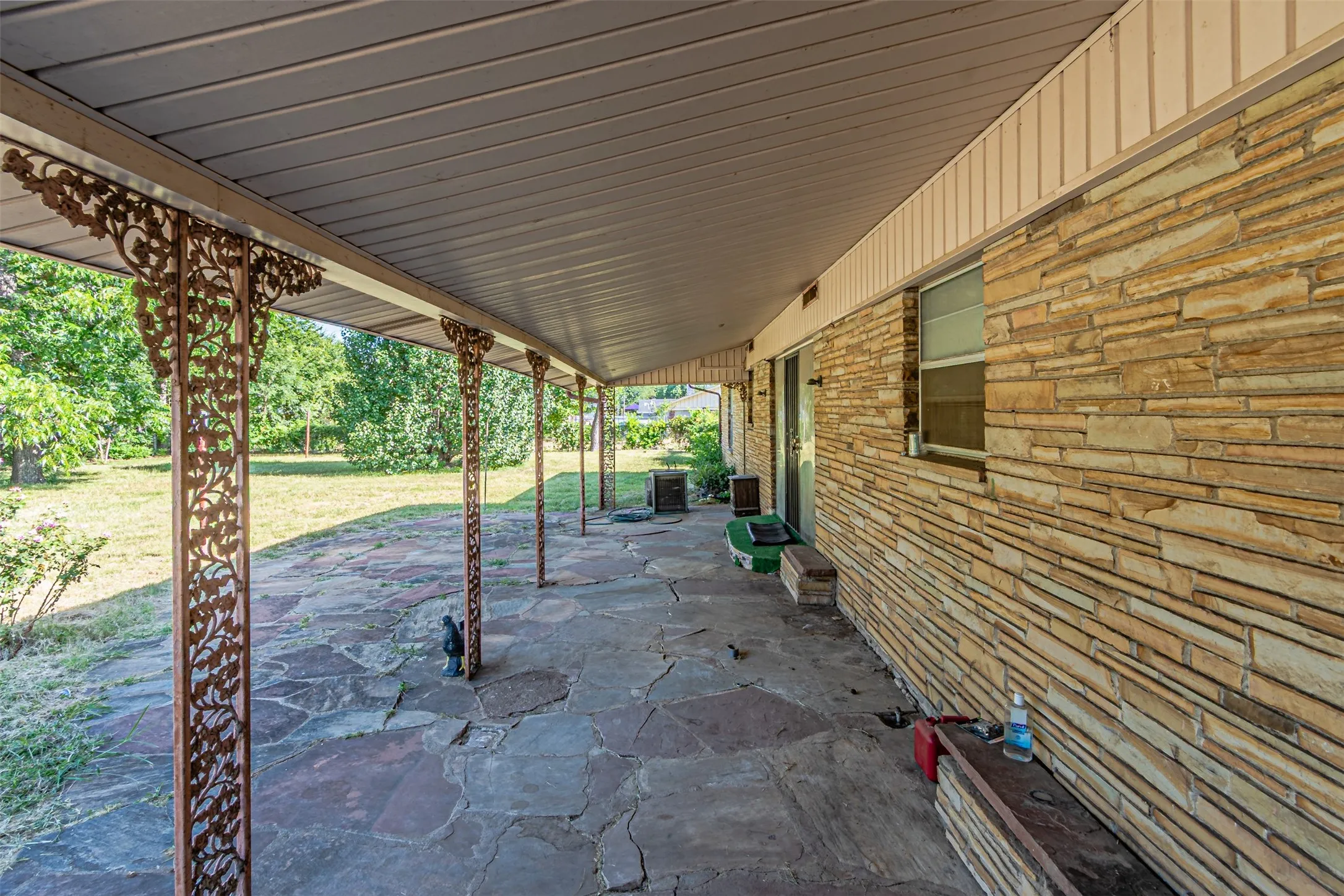 Business For Sale in Tarrant County , 3200 Grady Street, Forest Hill, Texas 76119, 0, 0, Garage spaces, 0 Sqft, built in 1957, Price $324,900, mls#21321321, Real Estate Agent in Forest Hill, Homes For Sale in Tarrant county, Homes For Sale in Forest Hill, Realtor in Forest Hill Texas, Real Estate Brokerage Independent Realty Texas, Luminita Cordes Realtor